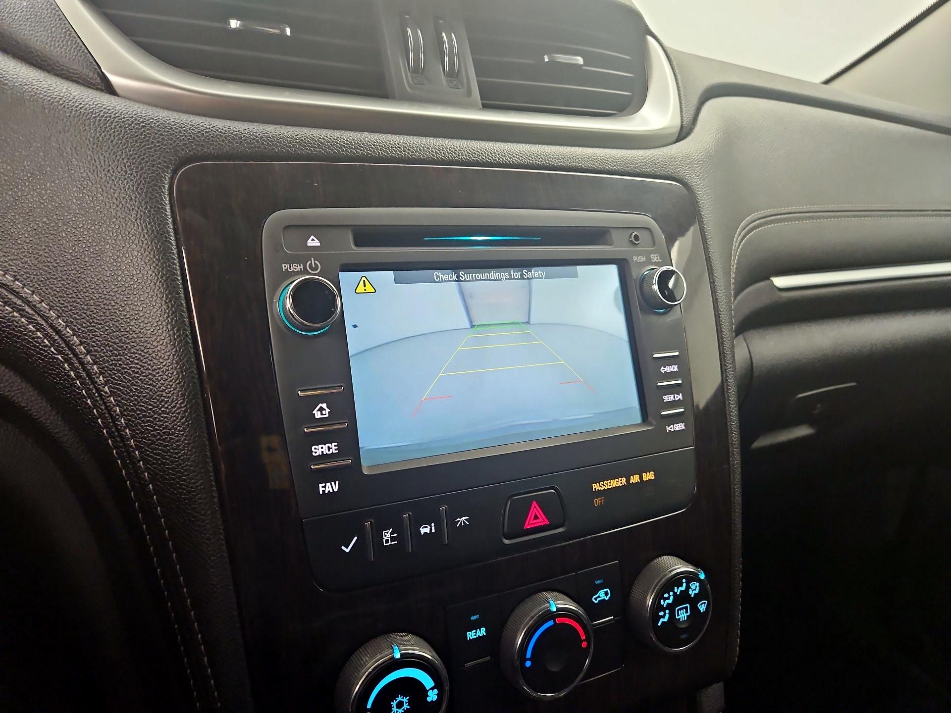 Thumbnail: 2017 Chevrolet Traverse - 14