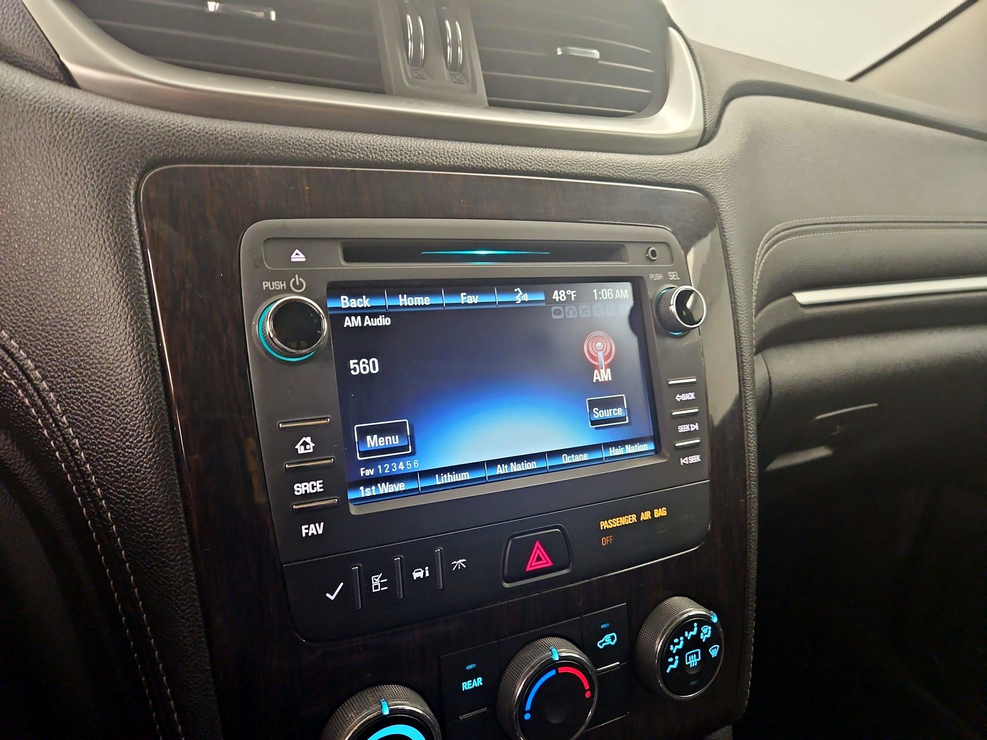 Thumbnail: 2017 Chevrolet Traverse - 15