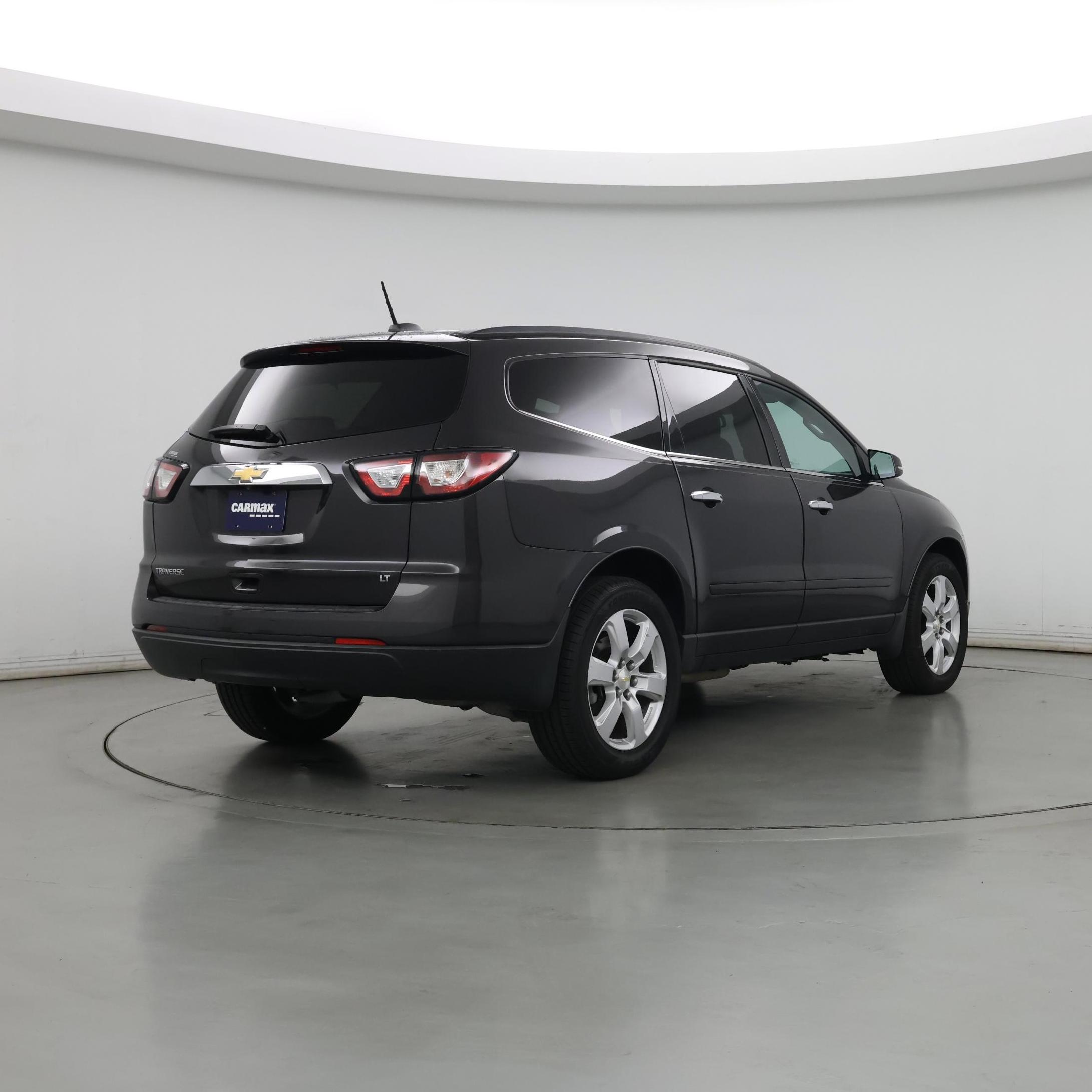 Thumbnail: 2017 Chevrolet Traverse - 8