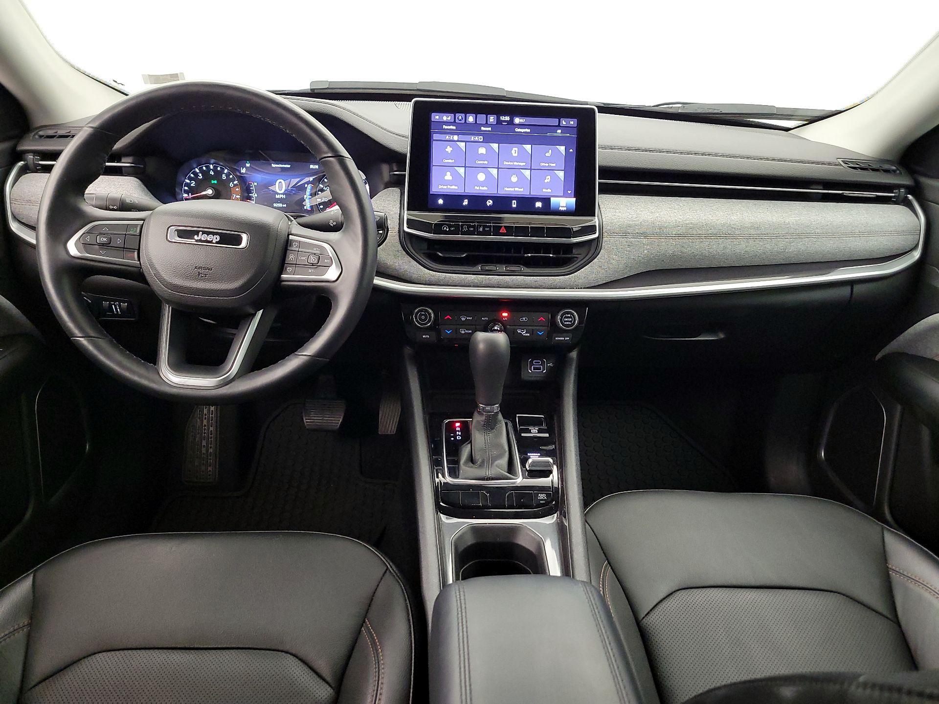 Thumbnail: 2022 Jeep Compass - 9