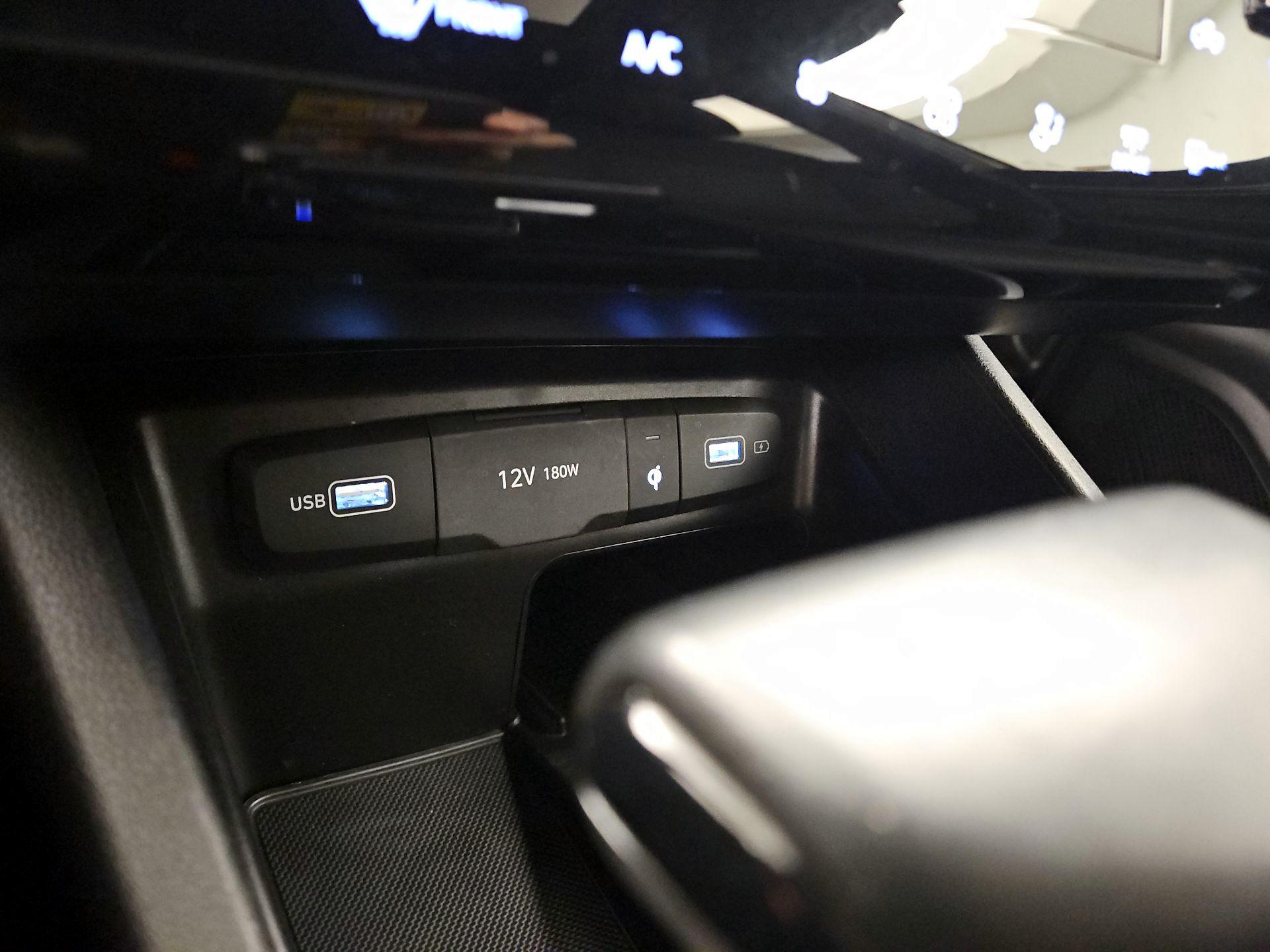 Thumbnail: 2022 Hyundai Santa Cruz - 18