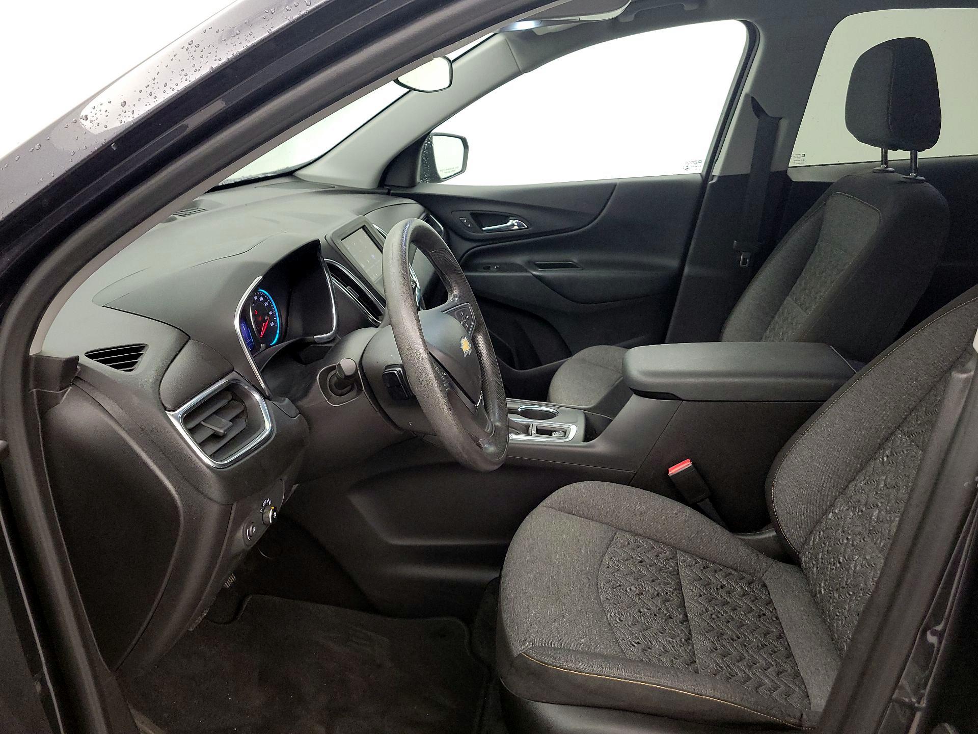 Thumbnail: 2022 Chevrolet Equinox - 11