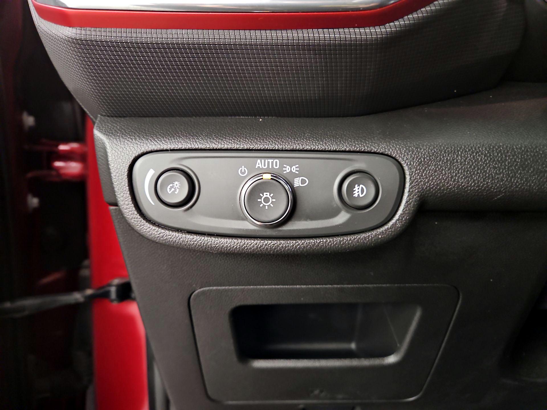 Thumbnail: 2023 Chevrolet TrailBlazer - 13