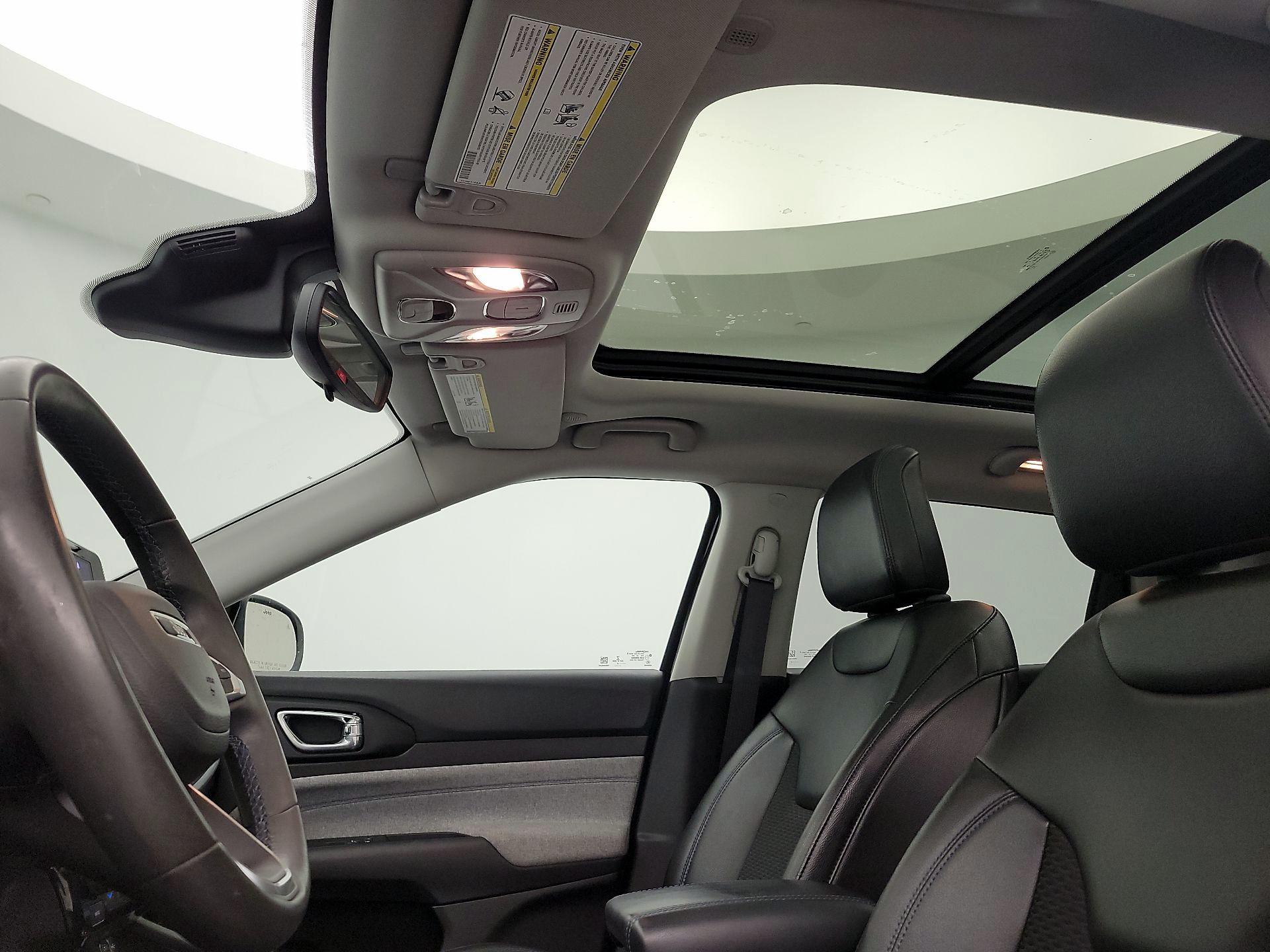 Thumbnail: 2022 Jeep Compass - 19