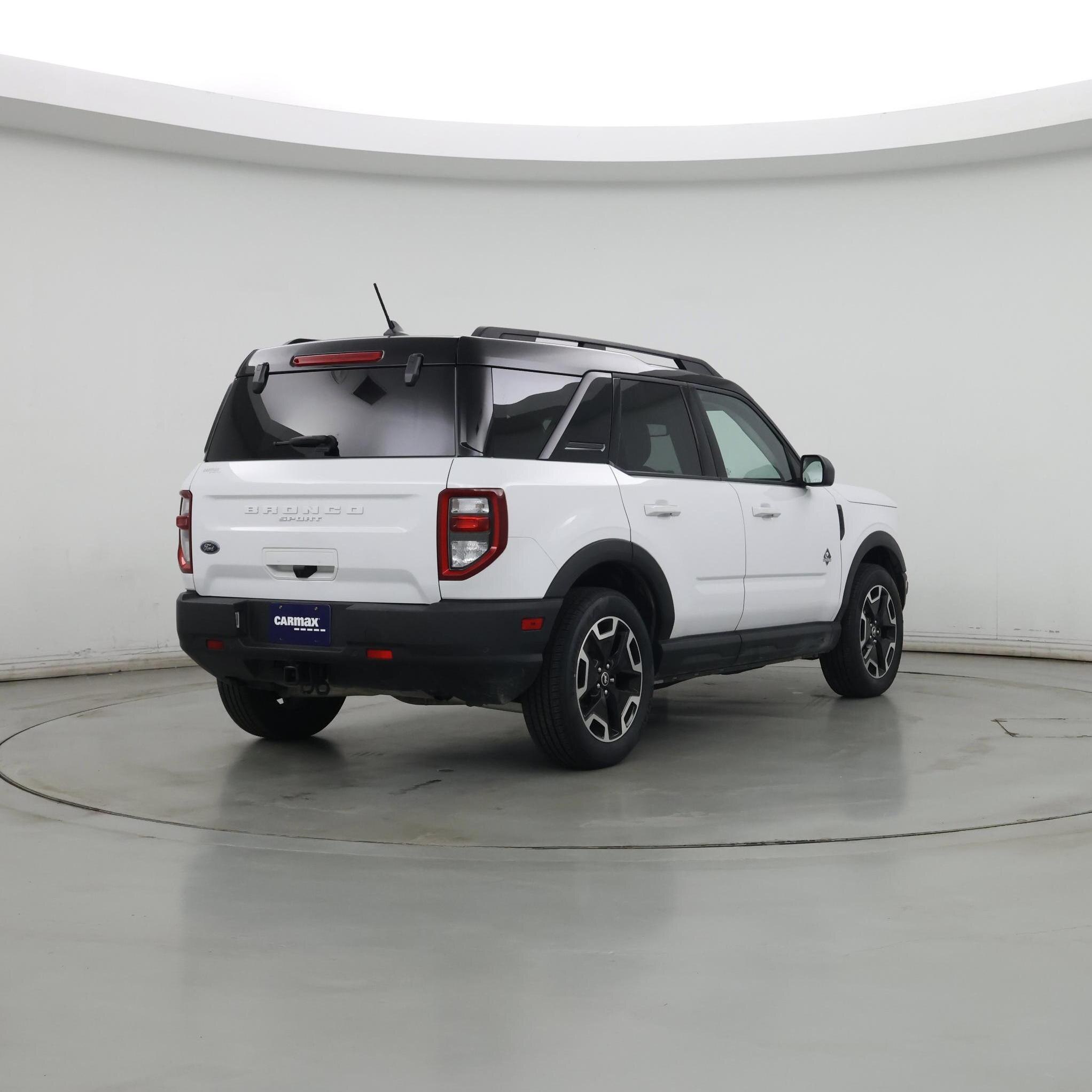 Thumbnail: 2021 Ford Bronco Sport - 8