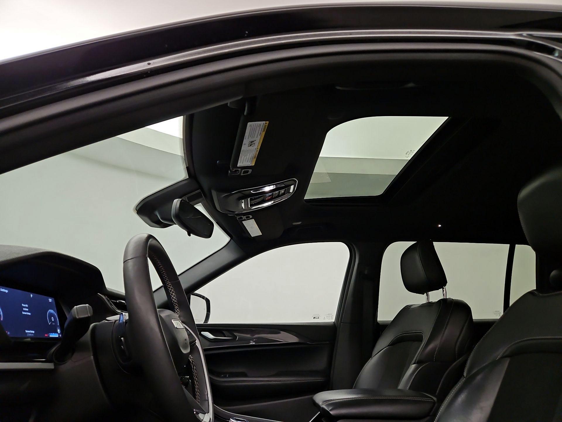 Thumbnail: 2023 Jeep Grand Cherokee L - 19