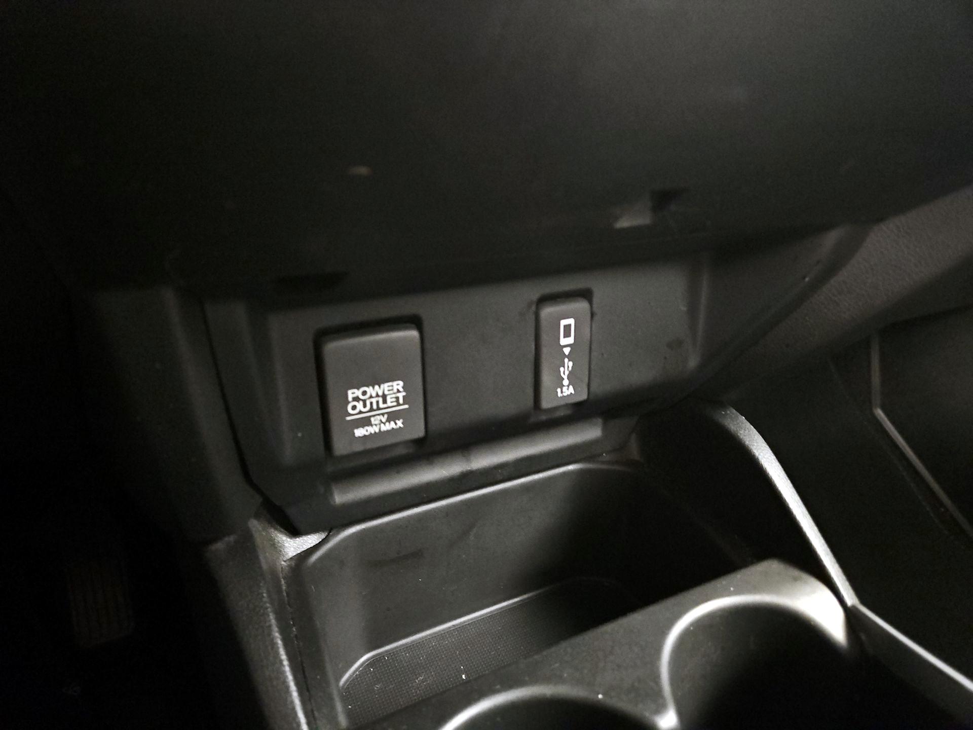 Thumbnail: 2018 Honda Fit - 18