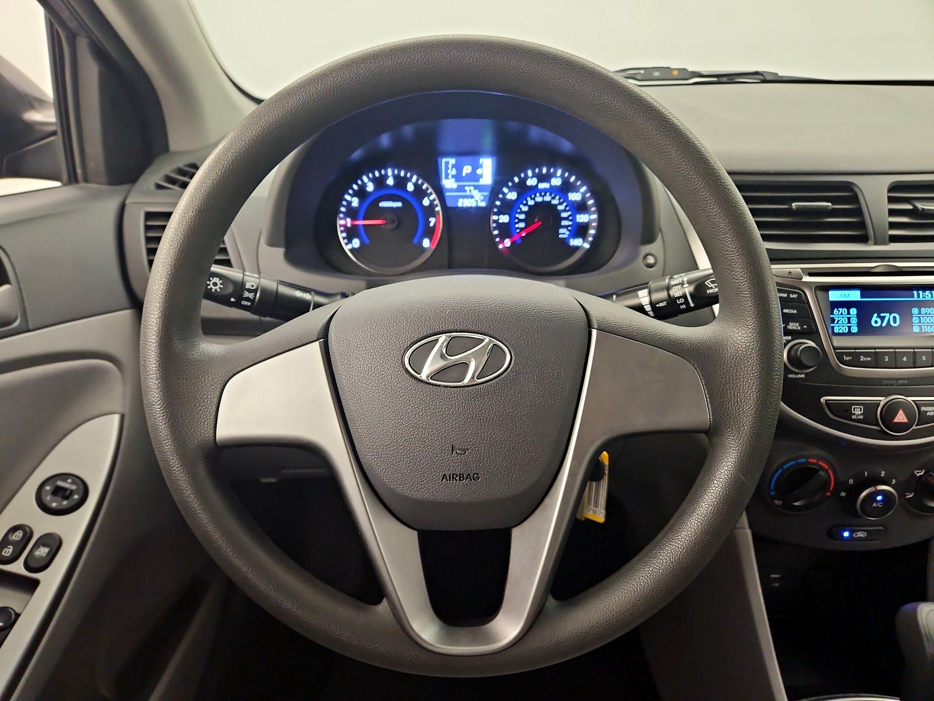 Thumbnail: 2016 Hyundai Accent - 10