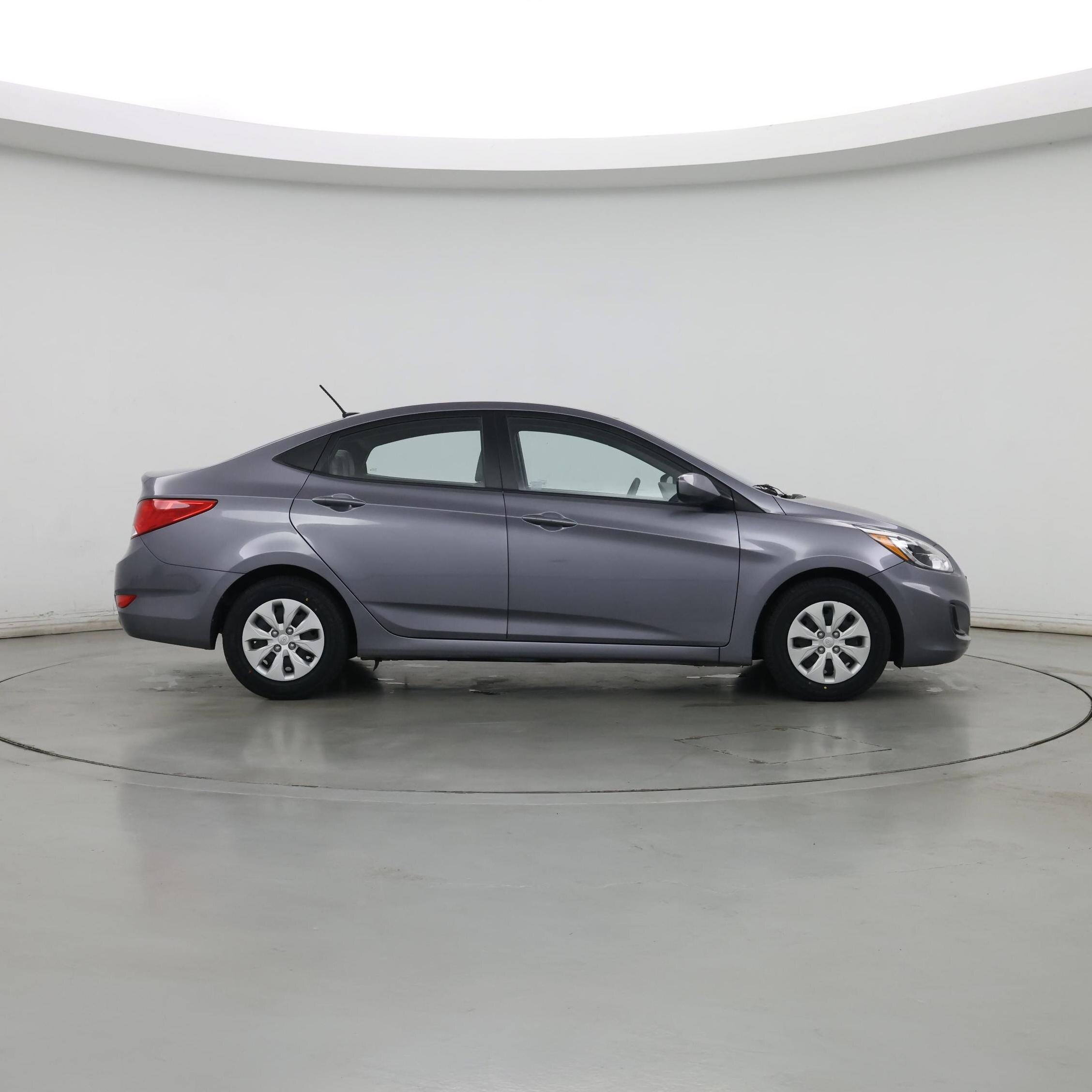 Thumbnail: 2016 Hyundai Accent - 7