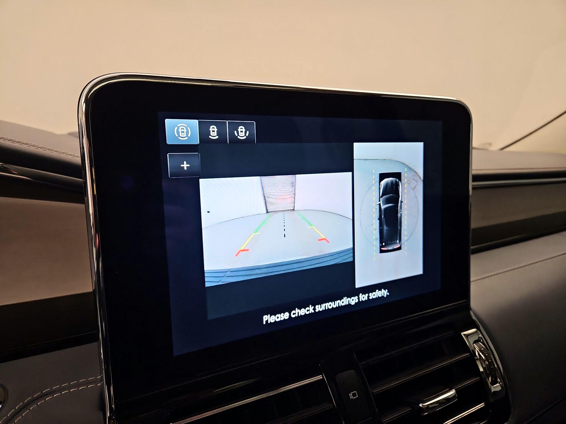 Thumbnail: 2020 Lincoln Navigator - 15