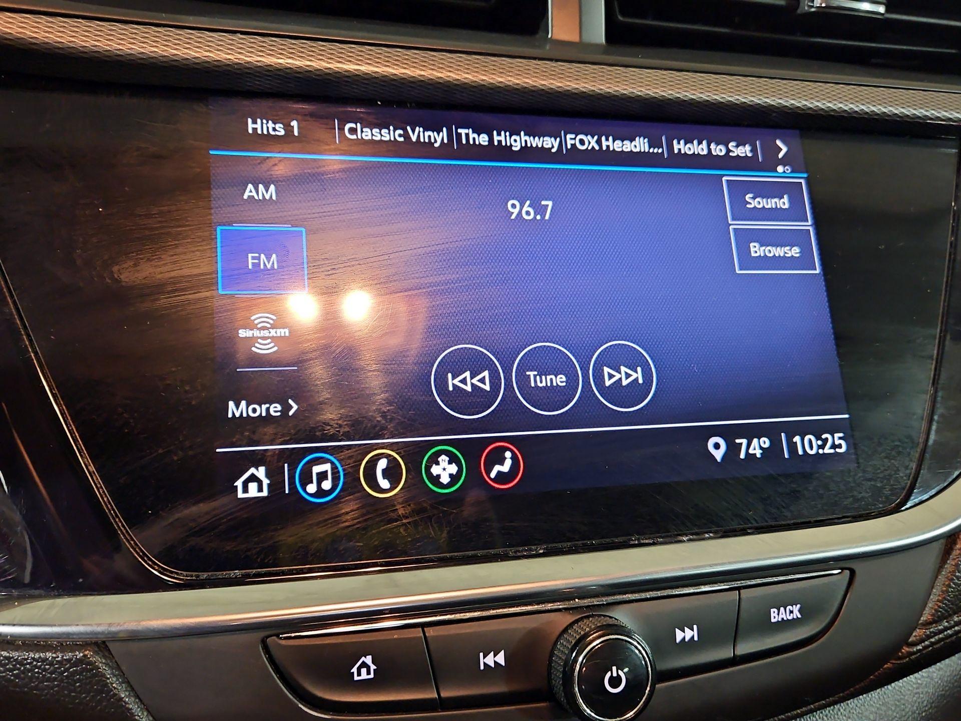 Thumbnail: 2022 Buick Encore GX - 15