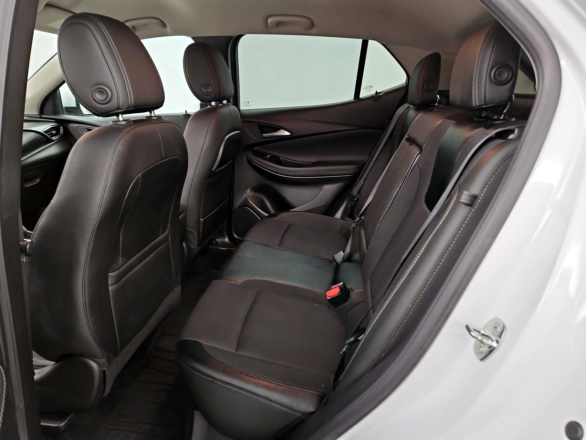 Thumbnail: 2022 Buick Encore GX - 19