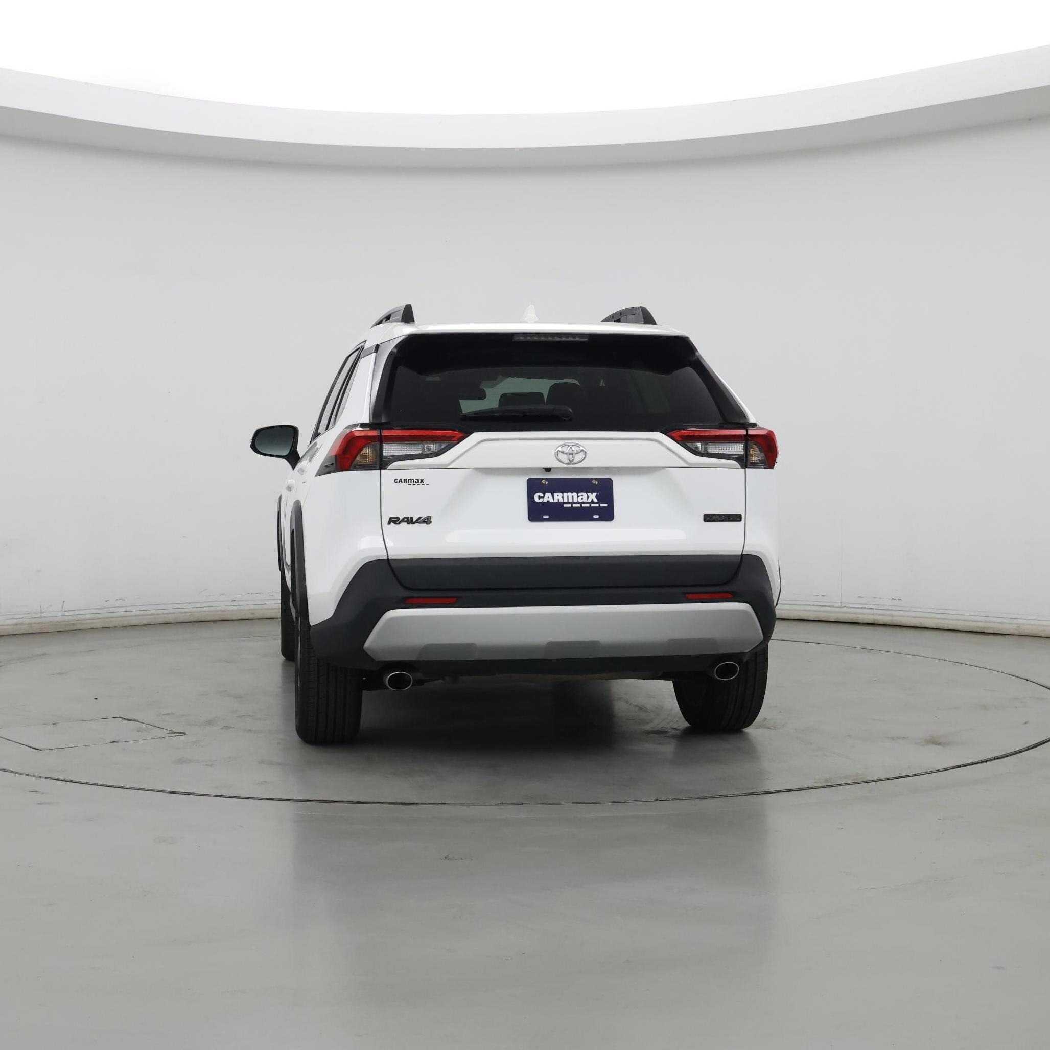 Thumbnail: 2022 Toyota RAV4 - 6