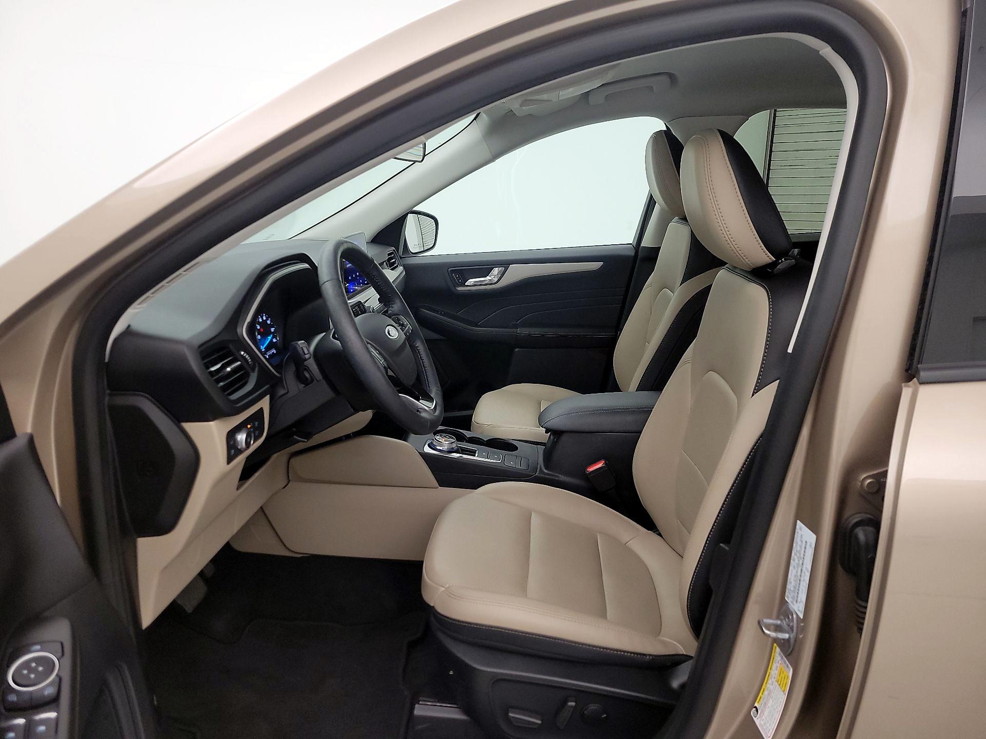 Thumbnail: 2021 Ford Escape - 11