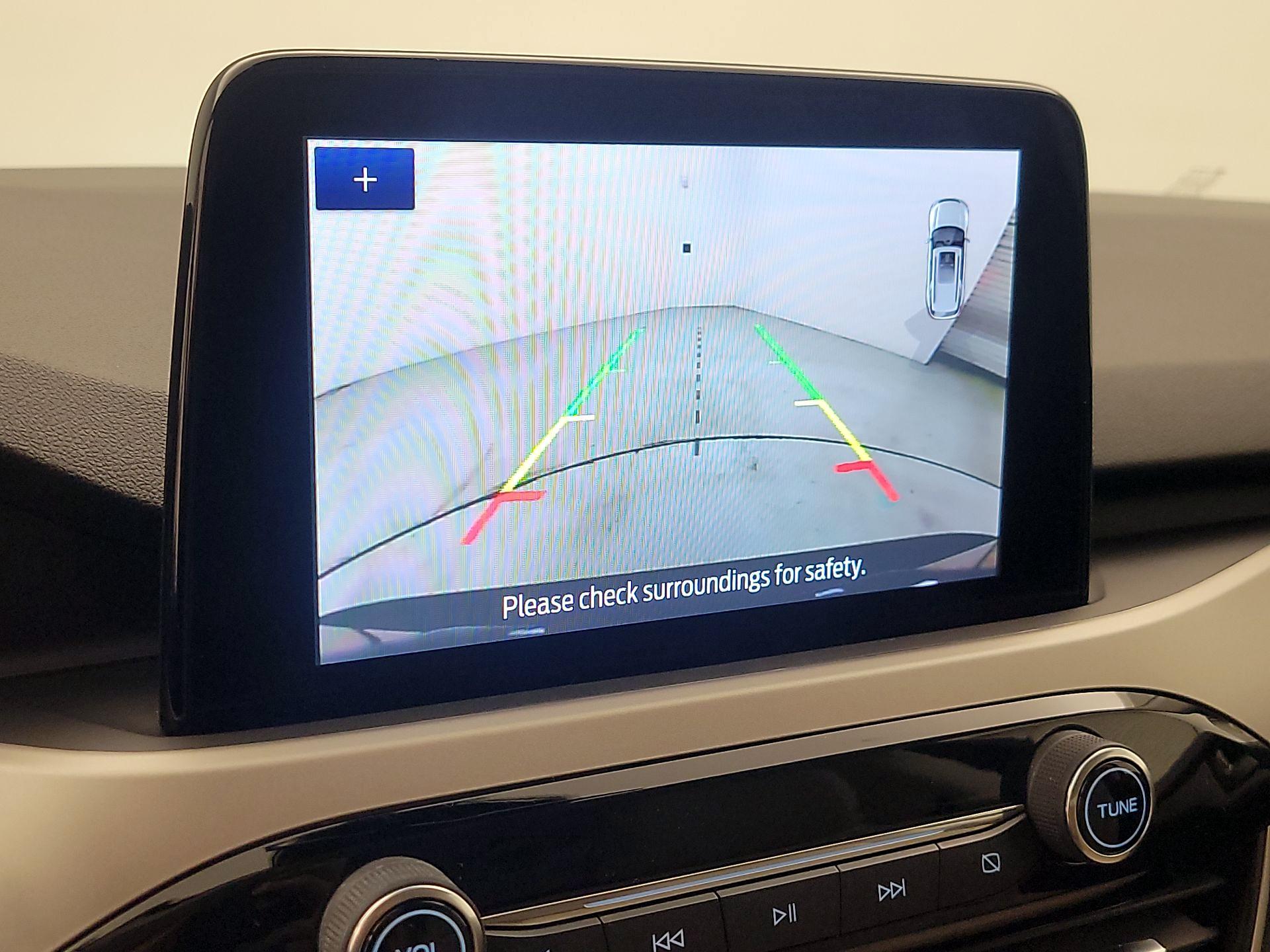 Thumbnail: 2021 Ford Escape - 14