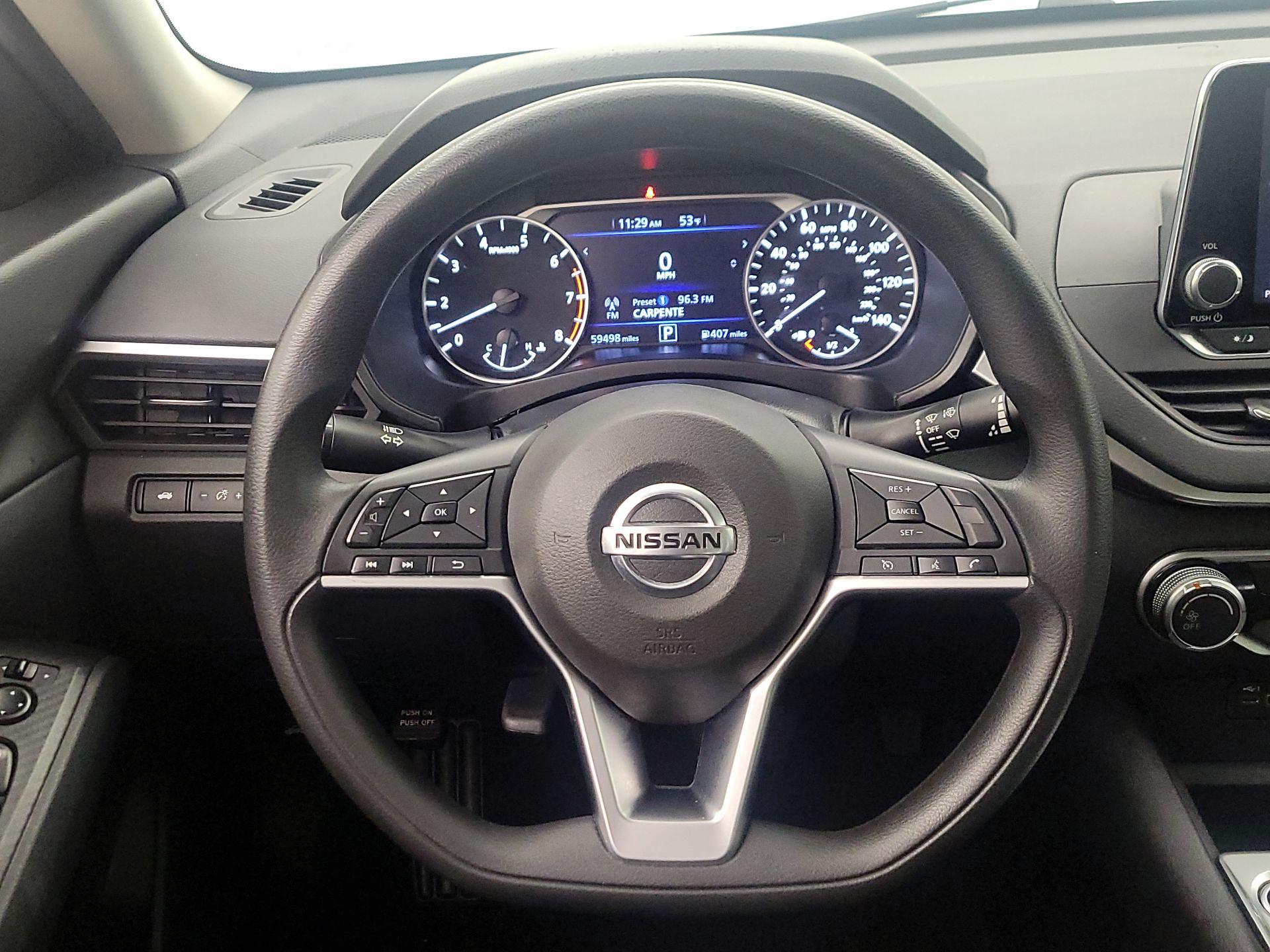 Thumbnail: 2020 Nissan Altima - 10