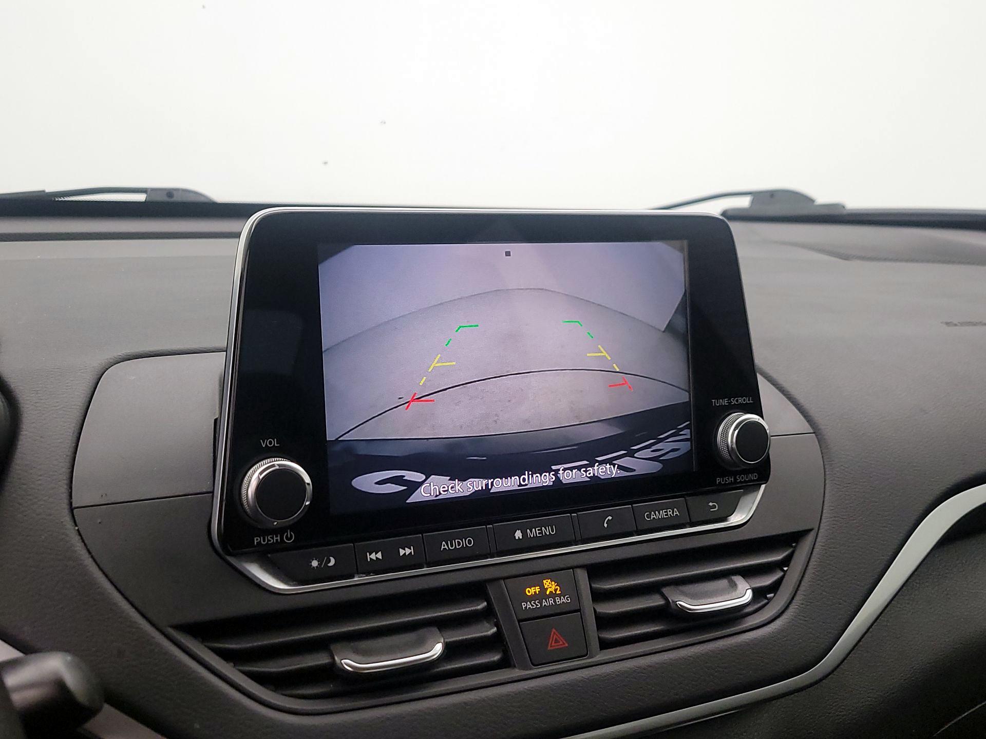 Thumbnail: 2020 Nissan Altima - 14