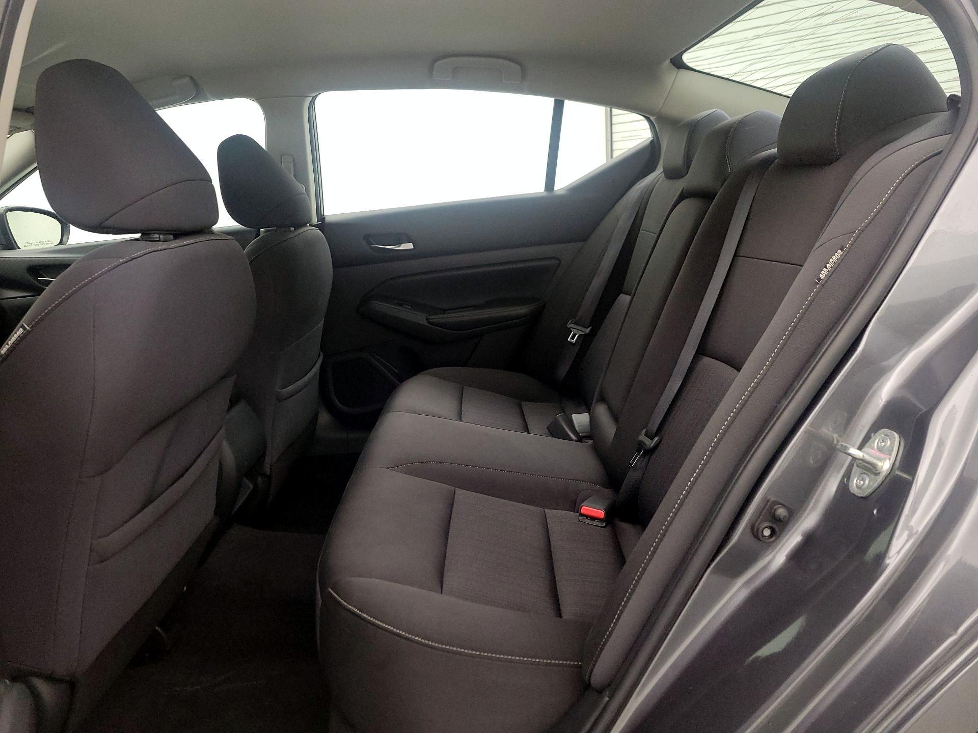 Thumbnail: 2020 Nissan Altima - 19