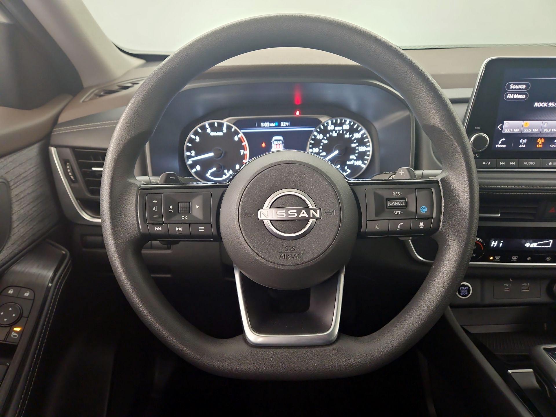 Thumbnail: 2023 Nissan Rogue - 10