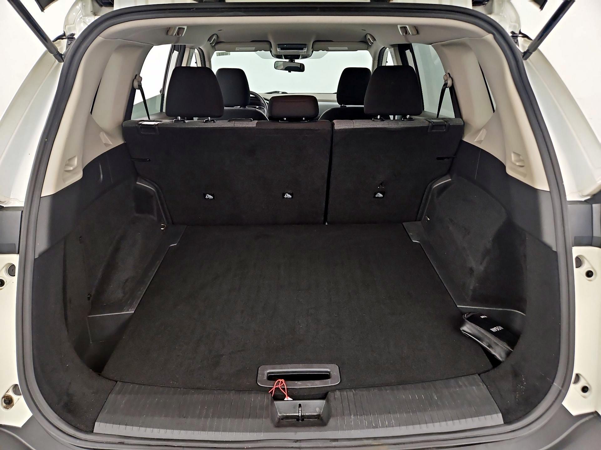 Thumbnail: 2023 Nissan Rogue - 20