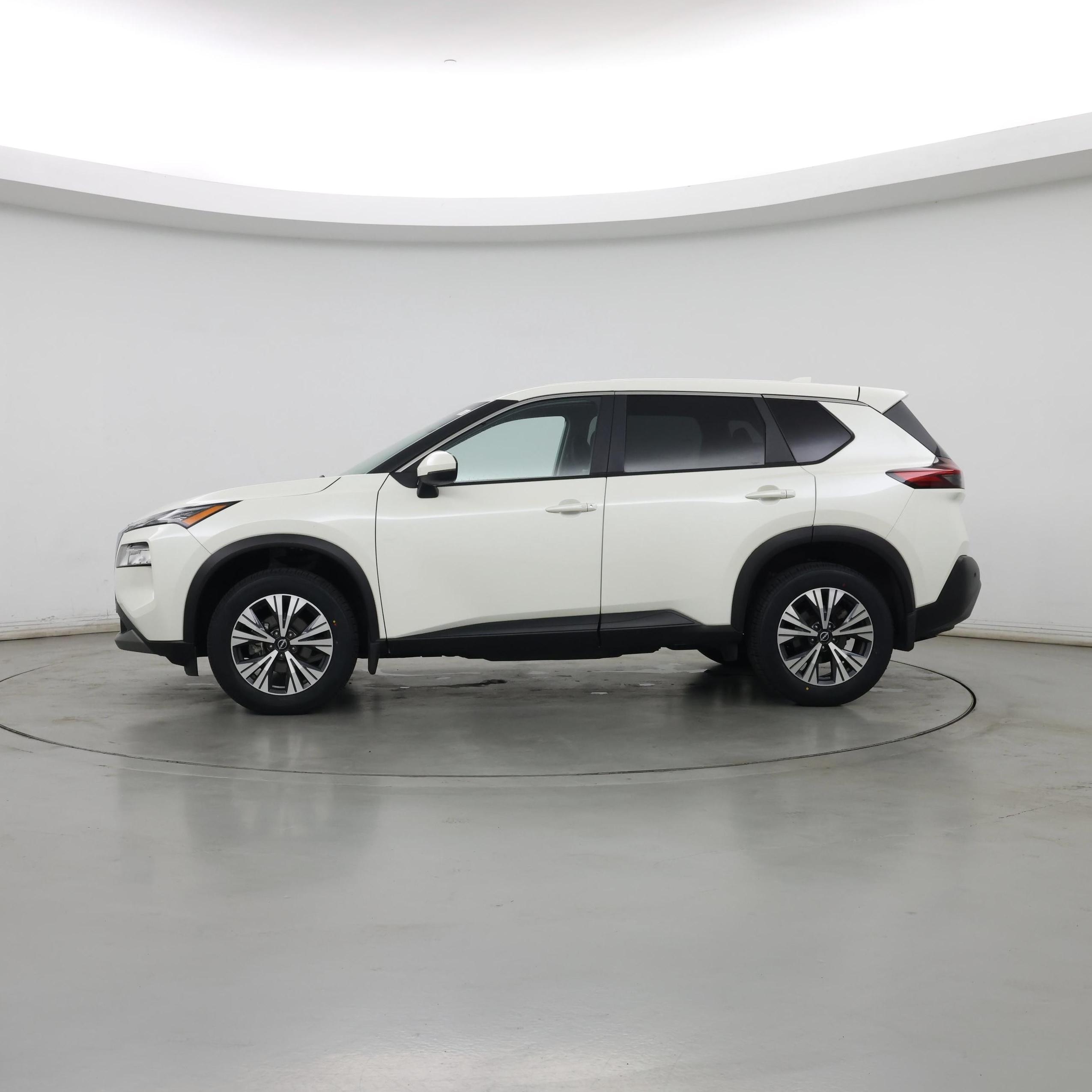 Thumbnail: 2023 Nissan Rogue - 3