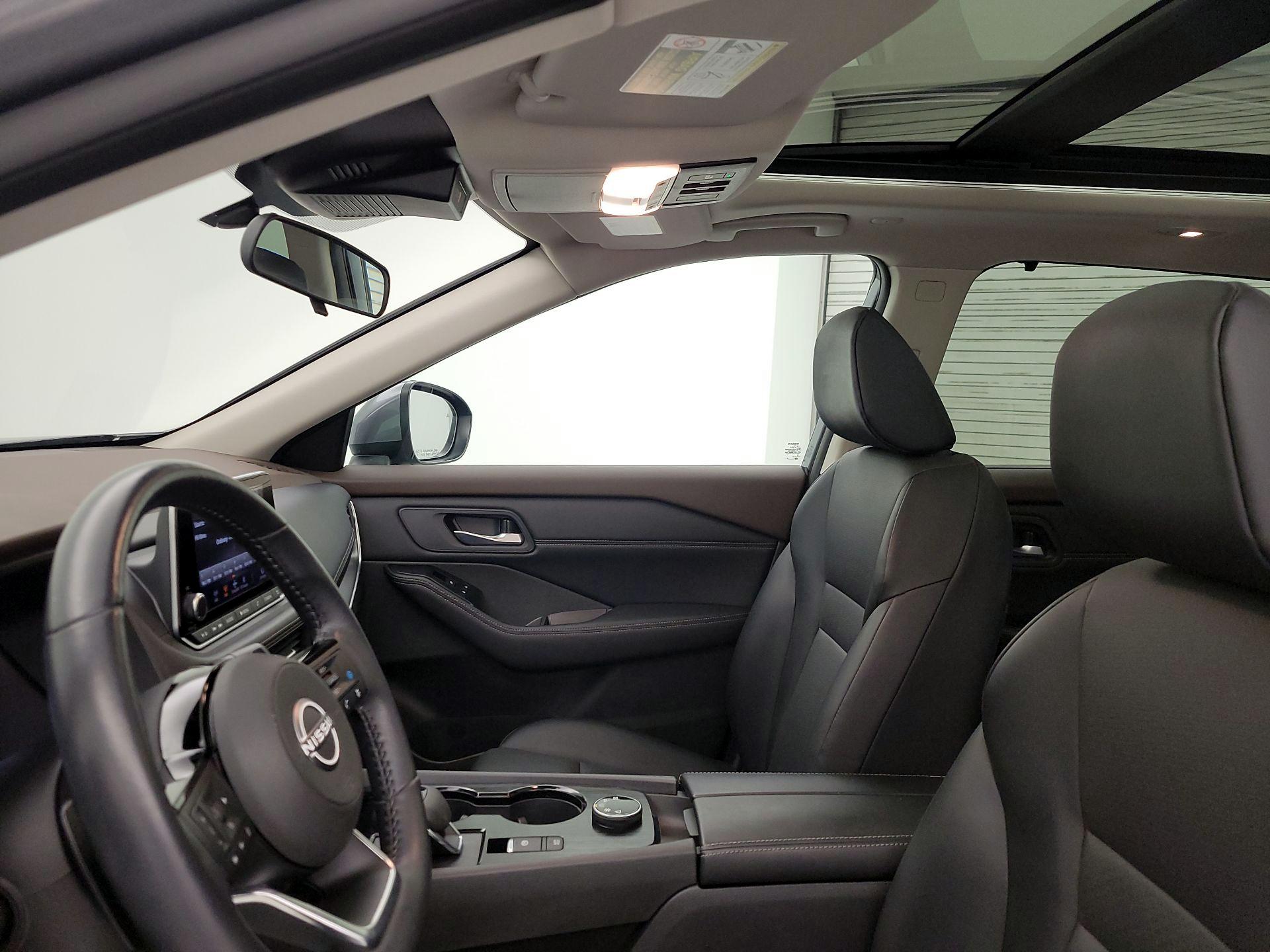 Thumbnail: 2023 Nissan Rogue - 19