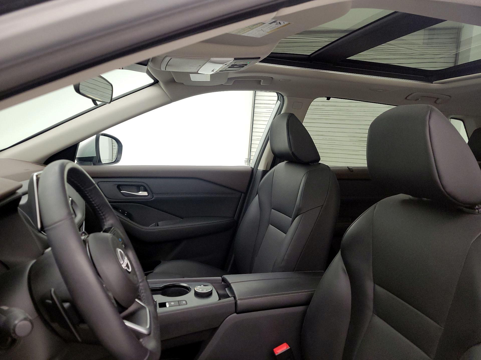 Thumbnail: 2023 Nissan Rogue - 19