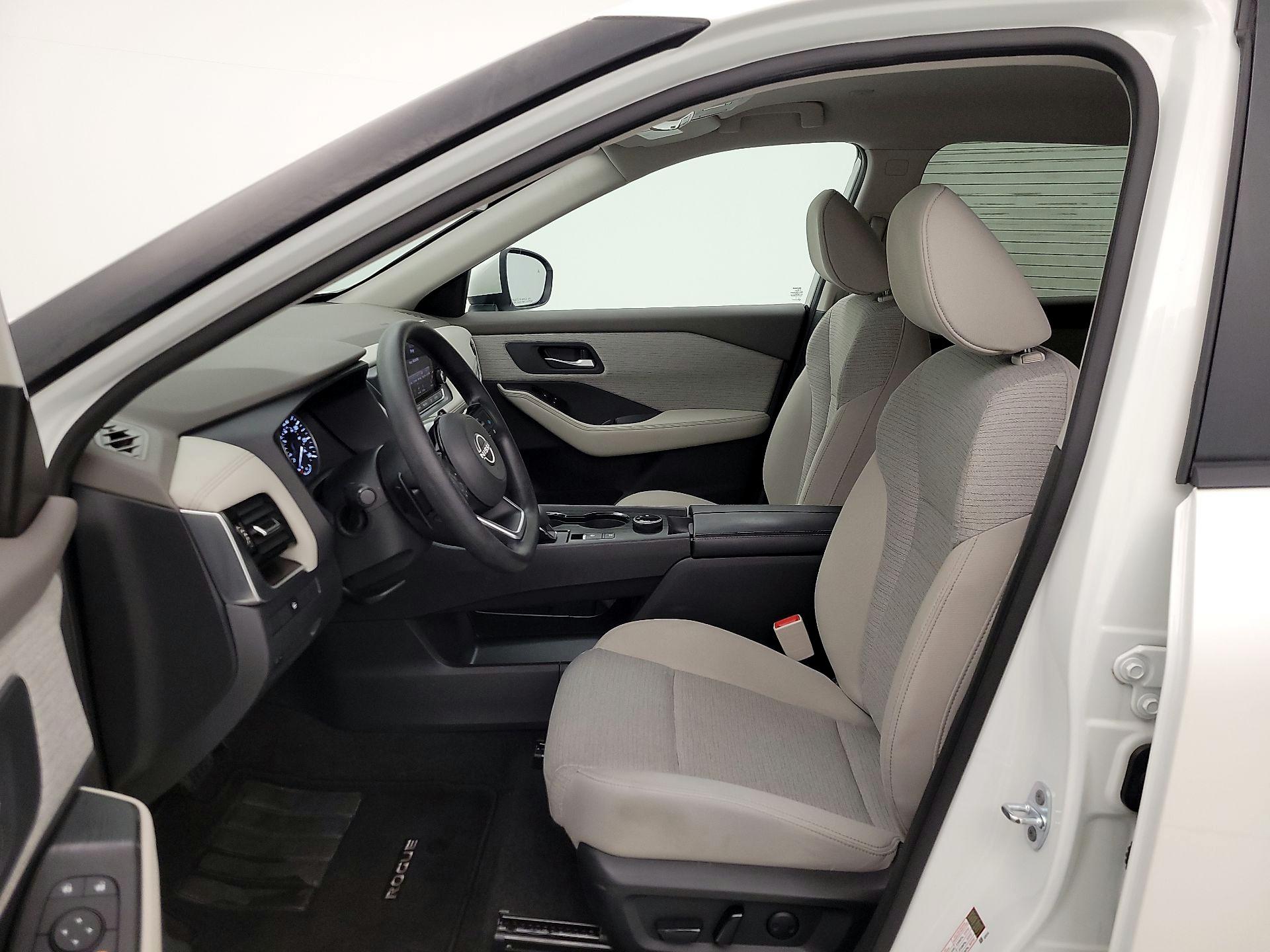 Thumbnail: 2022 Nissan Rogue - 11