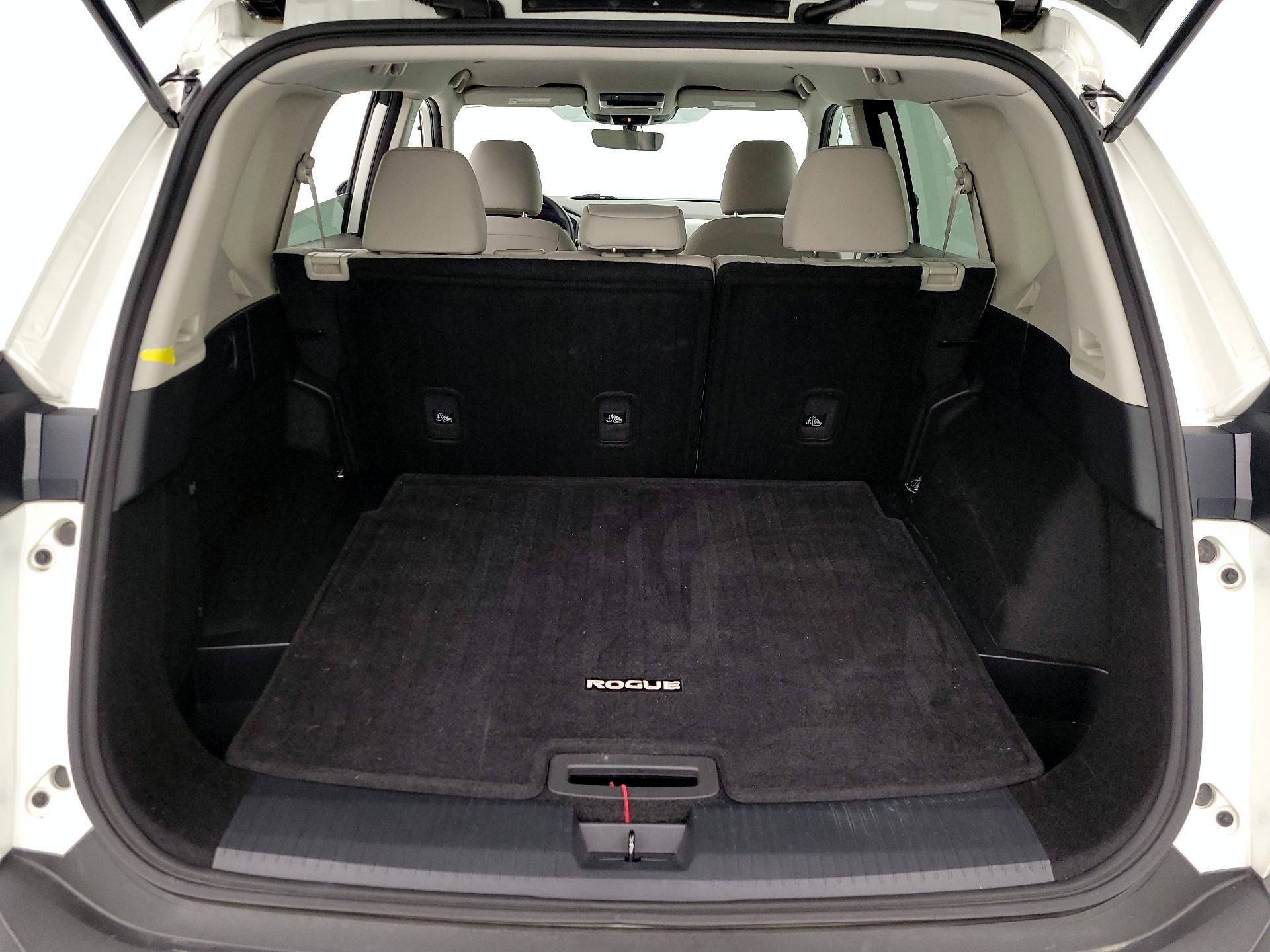 Thumbnail: 2022 Nissan Rogue - 20