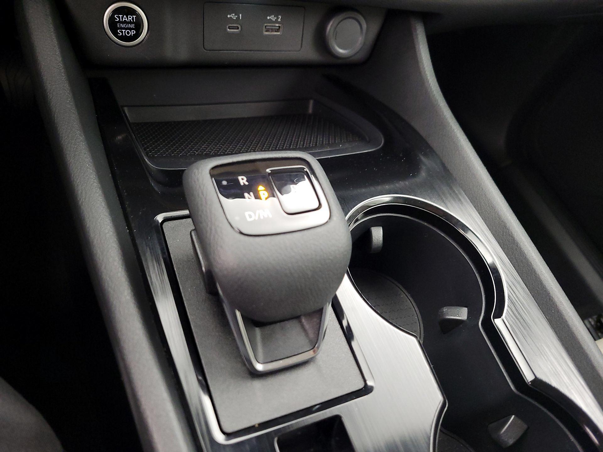 Thumbnail: 2022 Nissan Rogue - 17