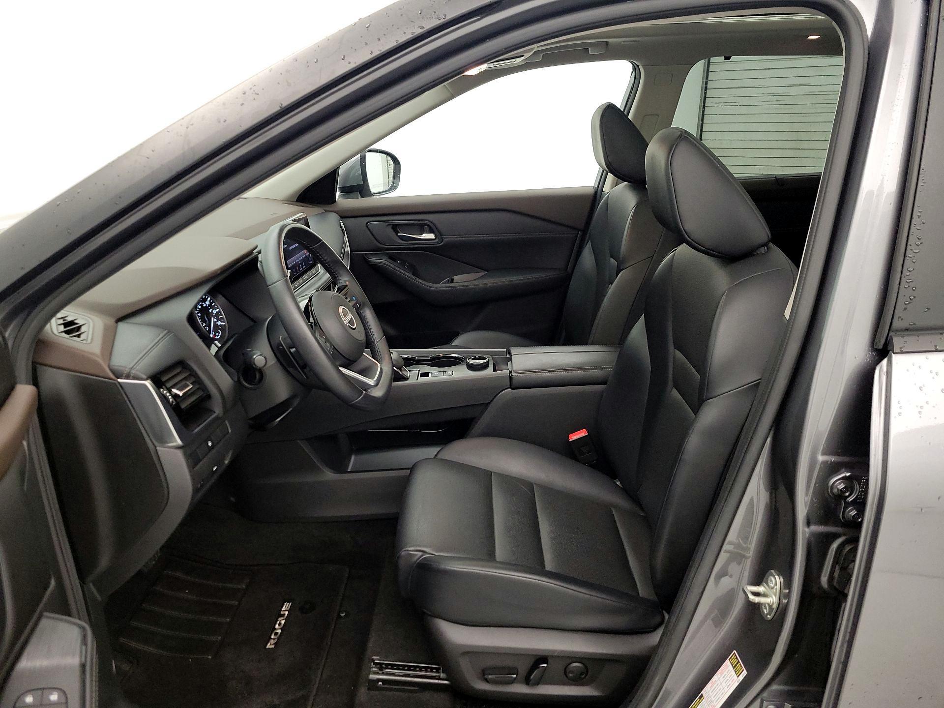 Thumbnail: 2022 Nissan Rogue - 11