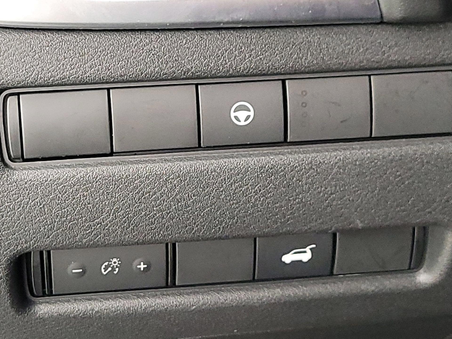 Thumbnail: 2022 Nissan Rogue - 13