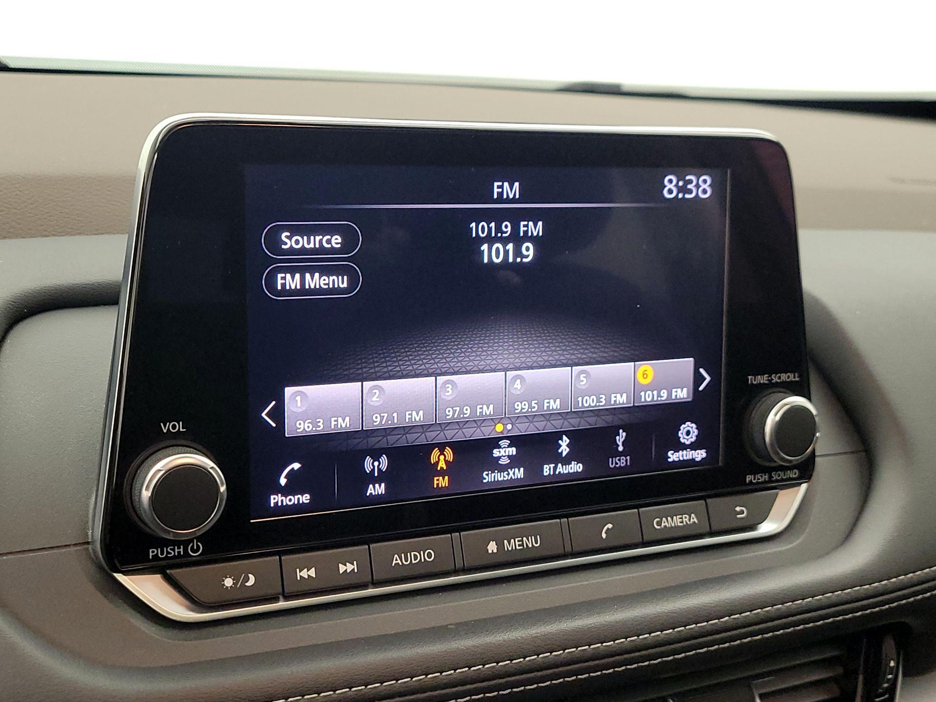 Thumbnail: 2022 Nissan Rogue - 15