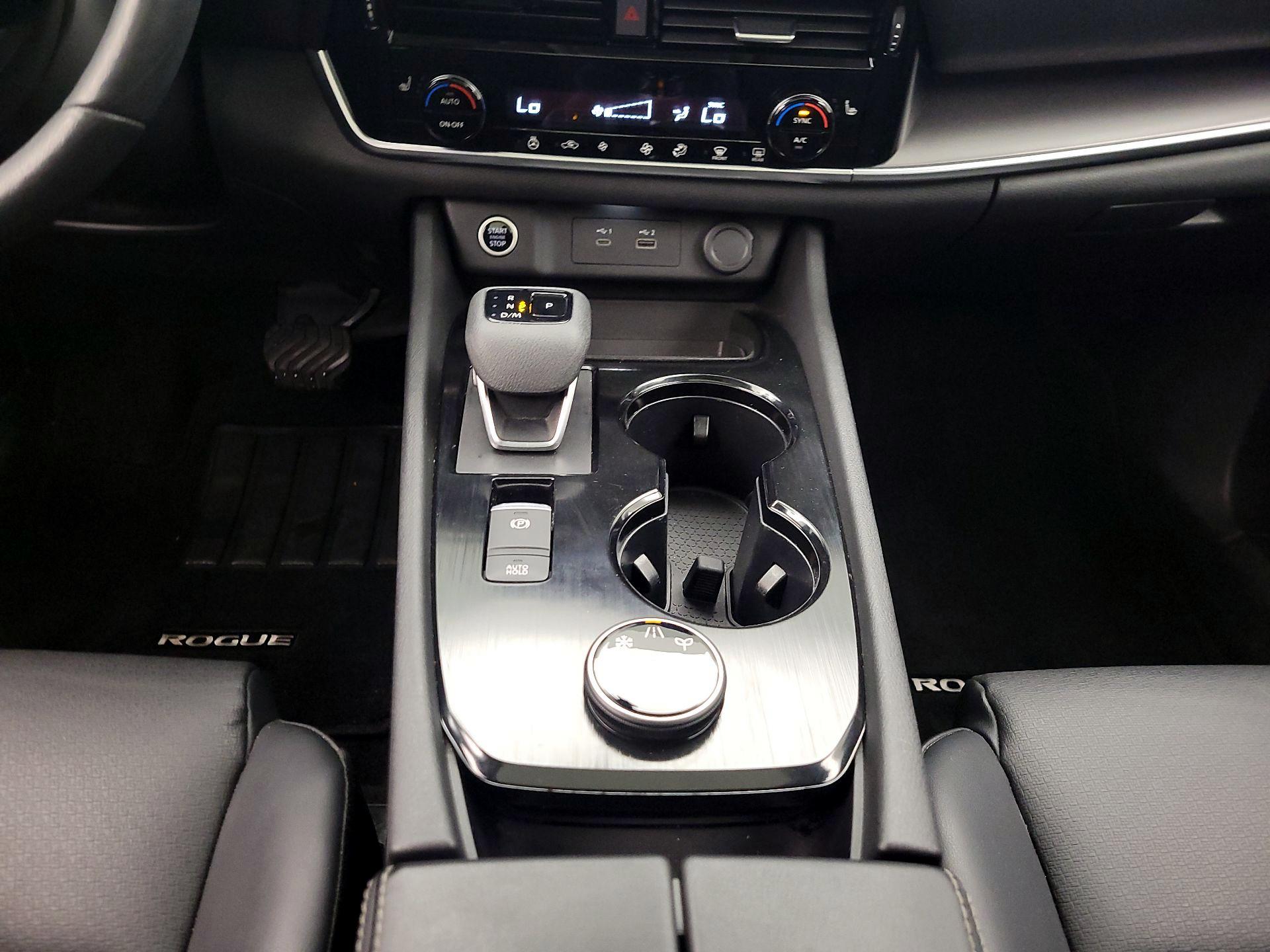 Thumbnail: 2022 Nissan Rogue - 17