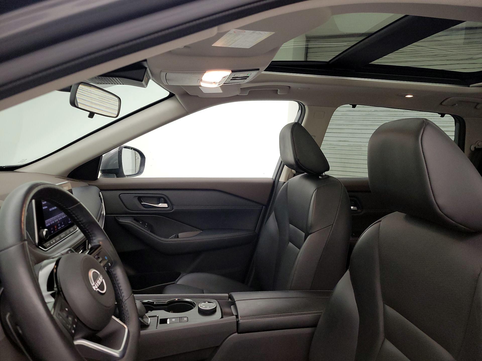 Thumbnail: 2022 Nissan Rogue - 19