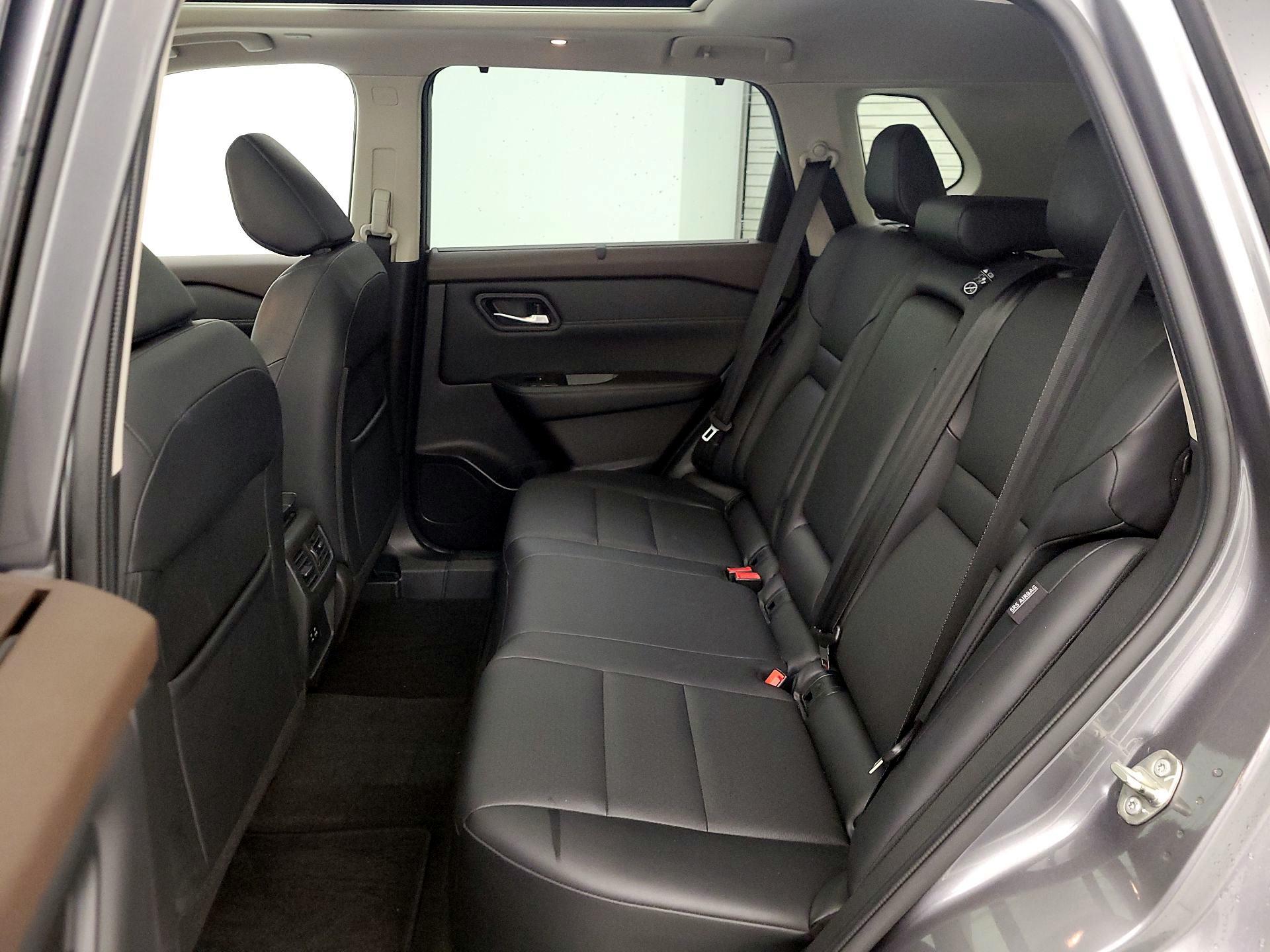 Thumbnail: 2022 Nissan Rogue - 20