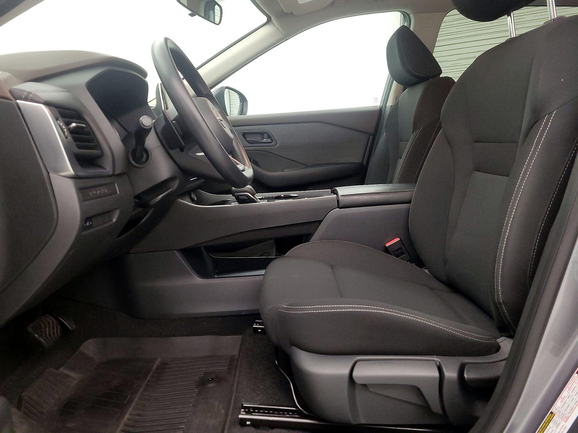 Thumbnail: 2023 Nissan Rogue - 11