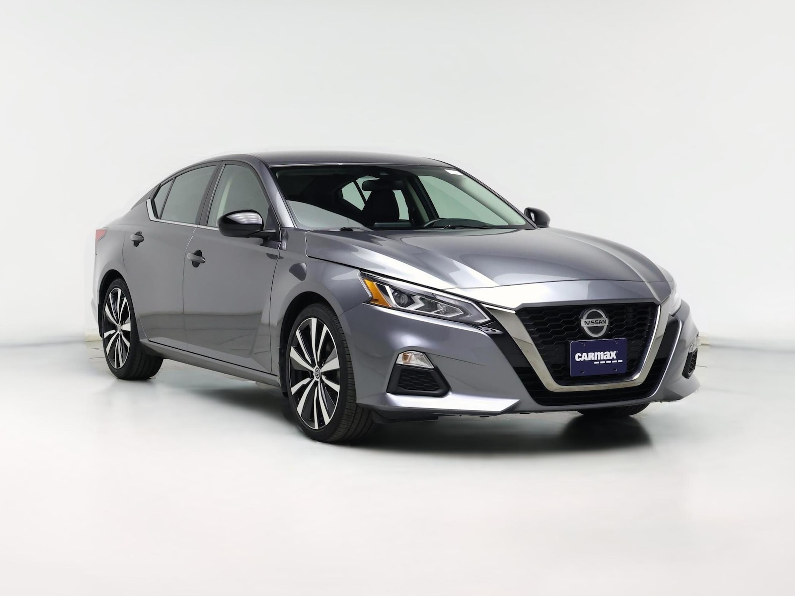 2022 Nissan Altima SR