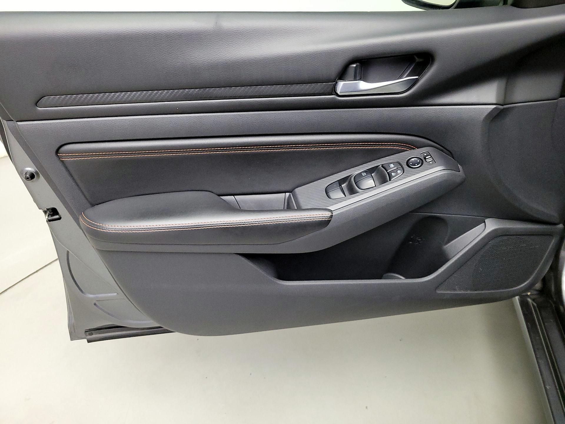 Thumbnail: 2022 Nissan Altima - 12