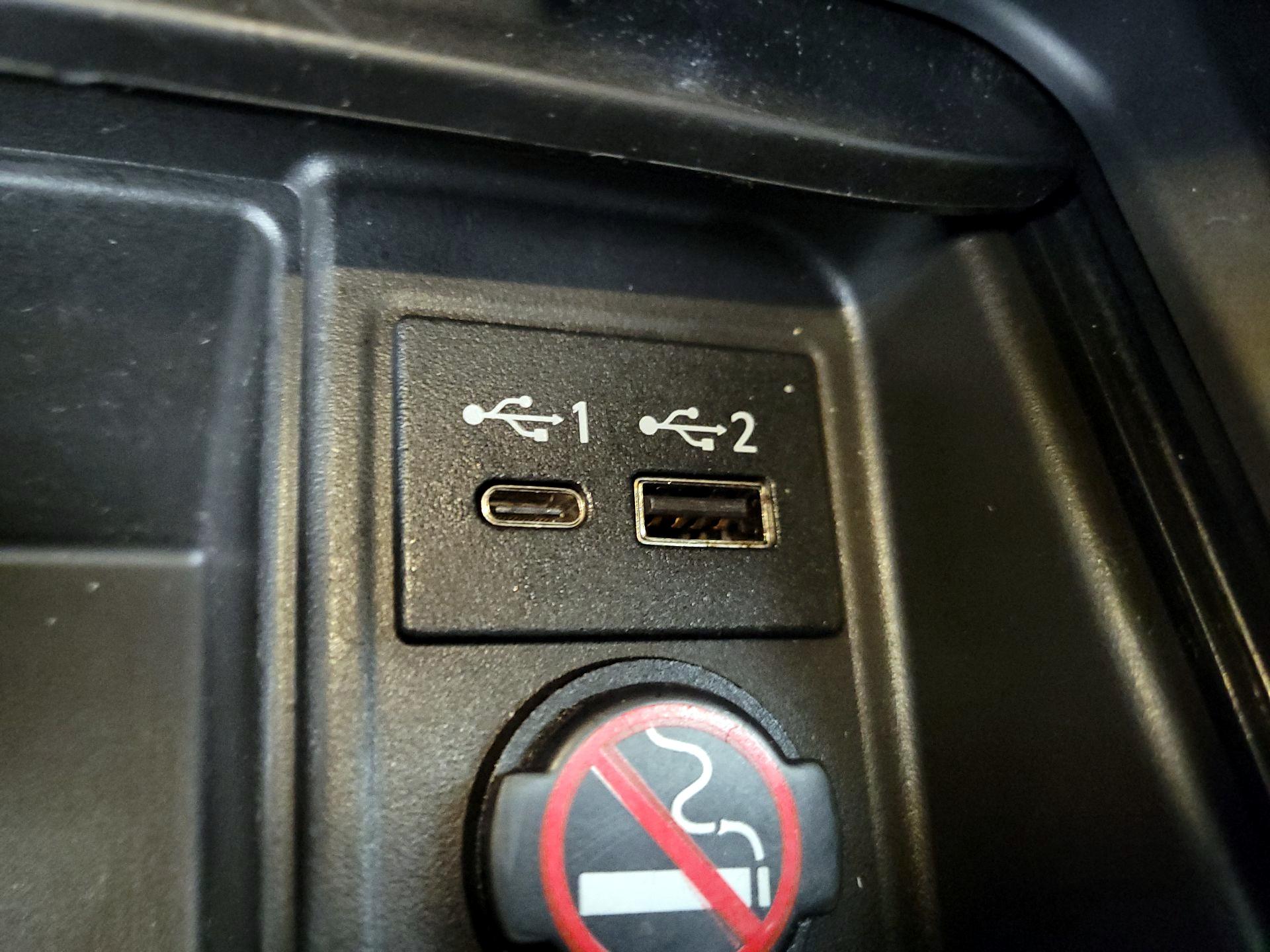 Thumbnail: 2020 INFINITI QX50 - 19