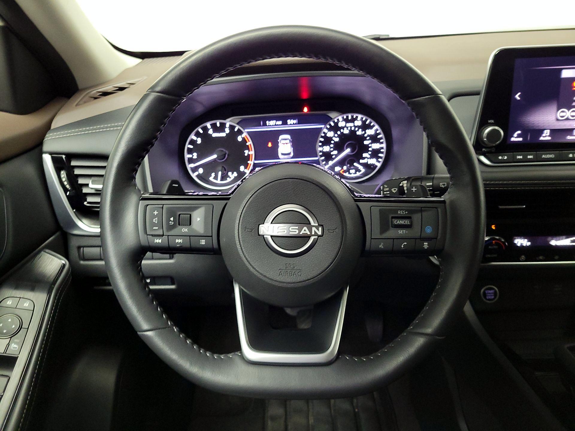 Thumbnail: 2023 Nissan Rogue - 10