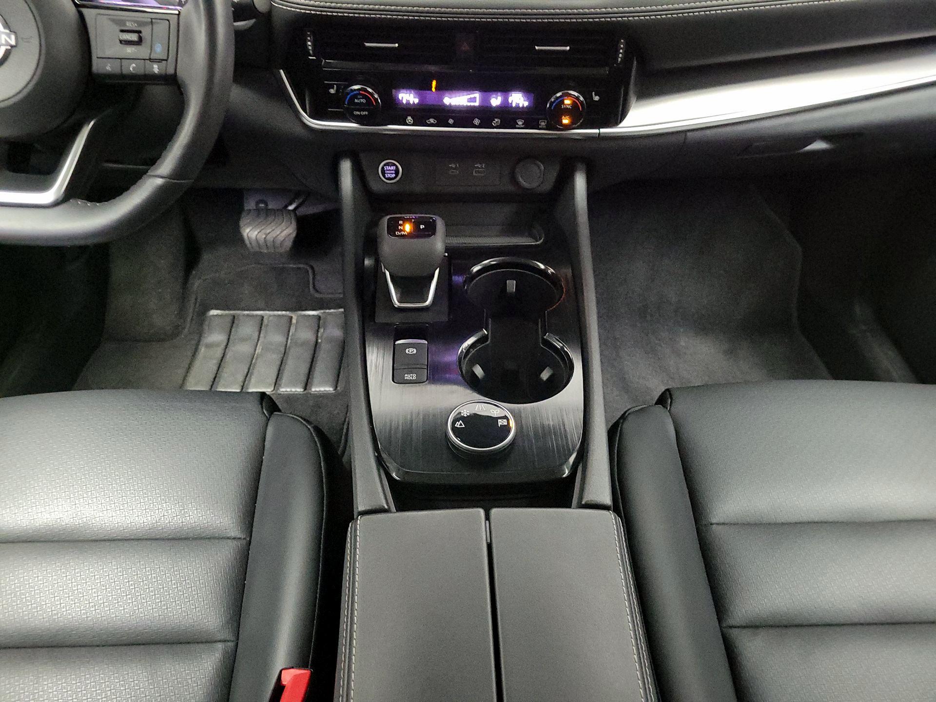 Thumbnail: 2023 Nissan Rogue - 17