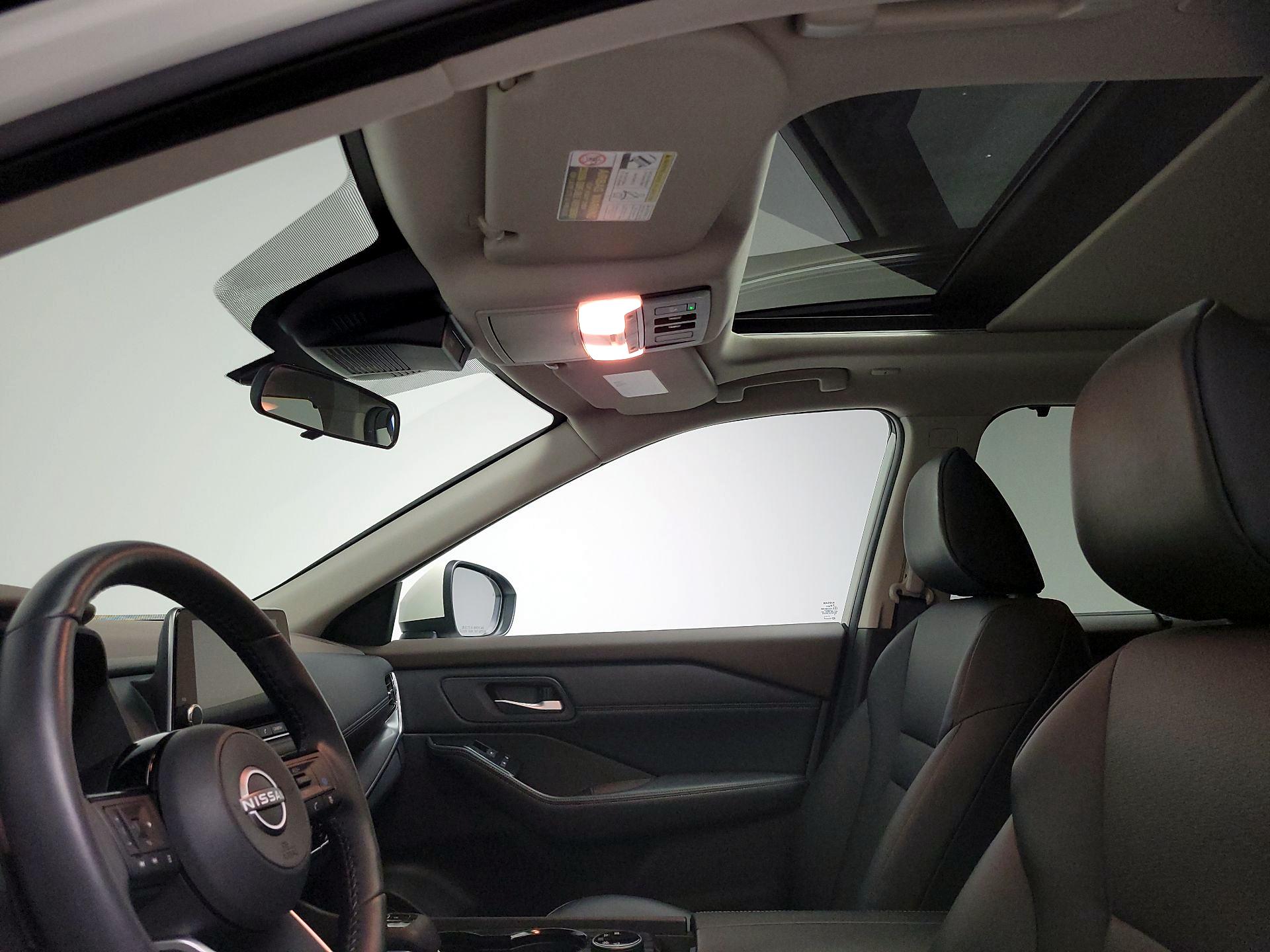 Thumbnail: 2023 Nissan Rogue - 19