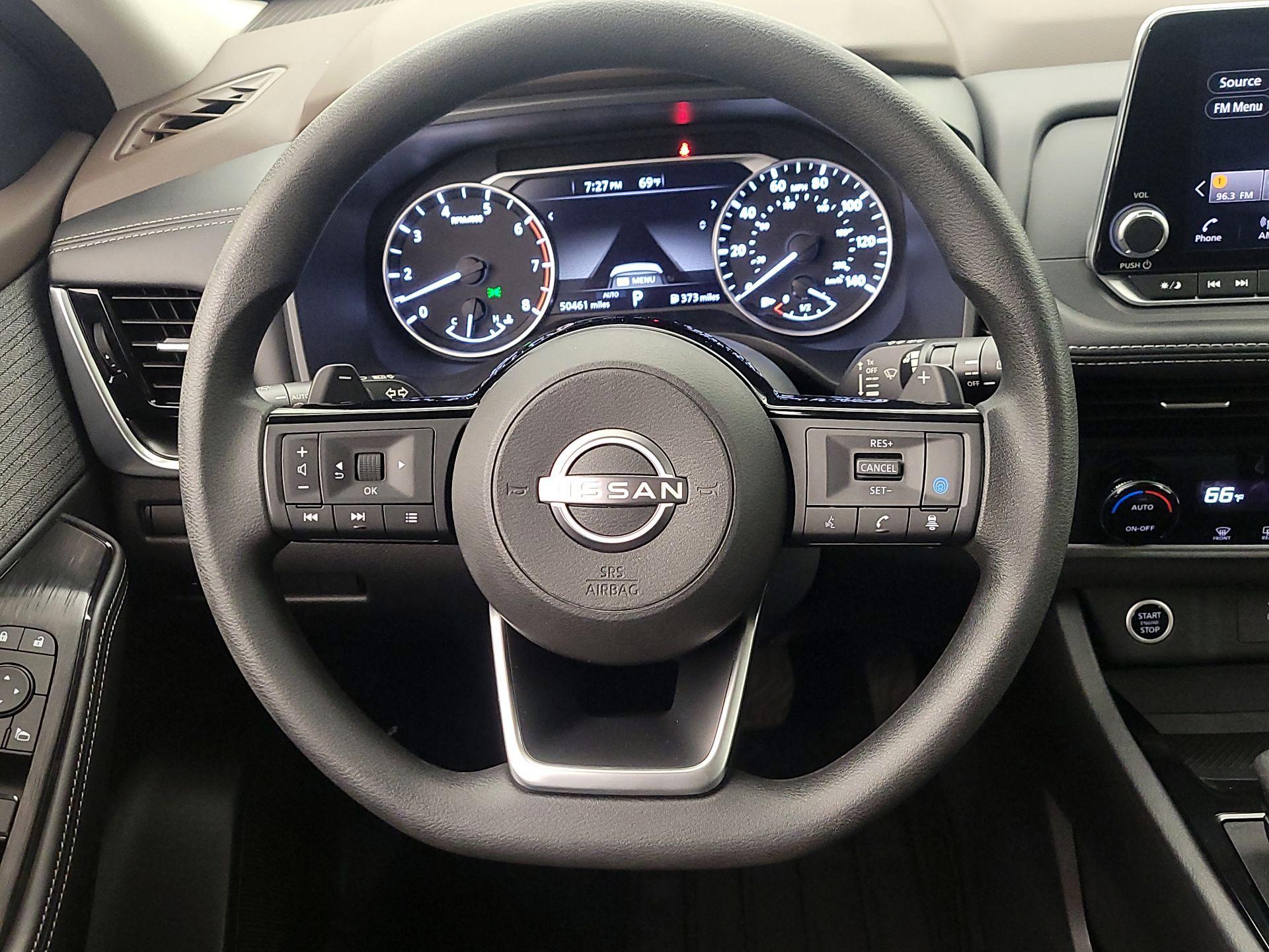 Thumbnail: 2023 Nissan Rogue - 10