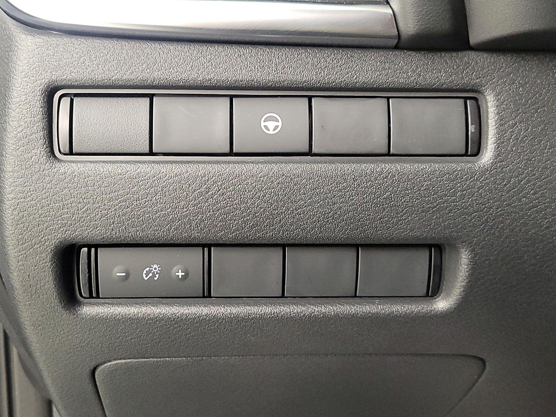 Thumbnail: 2023 Nissan Rogue - 13