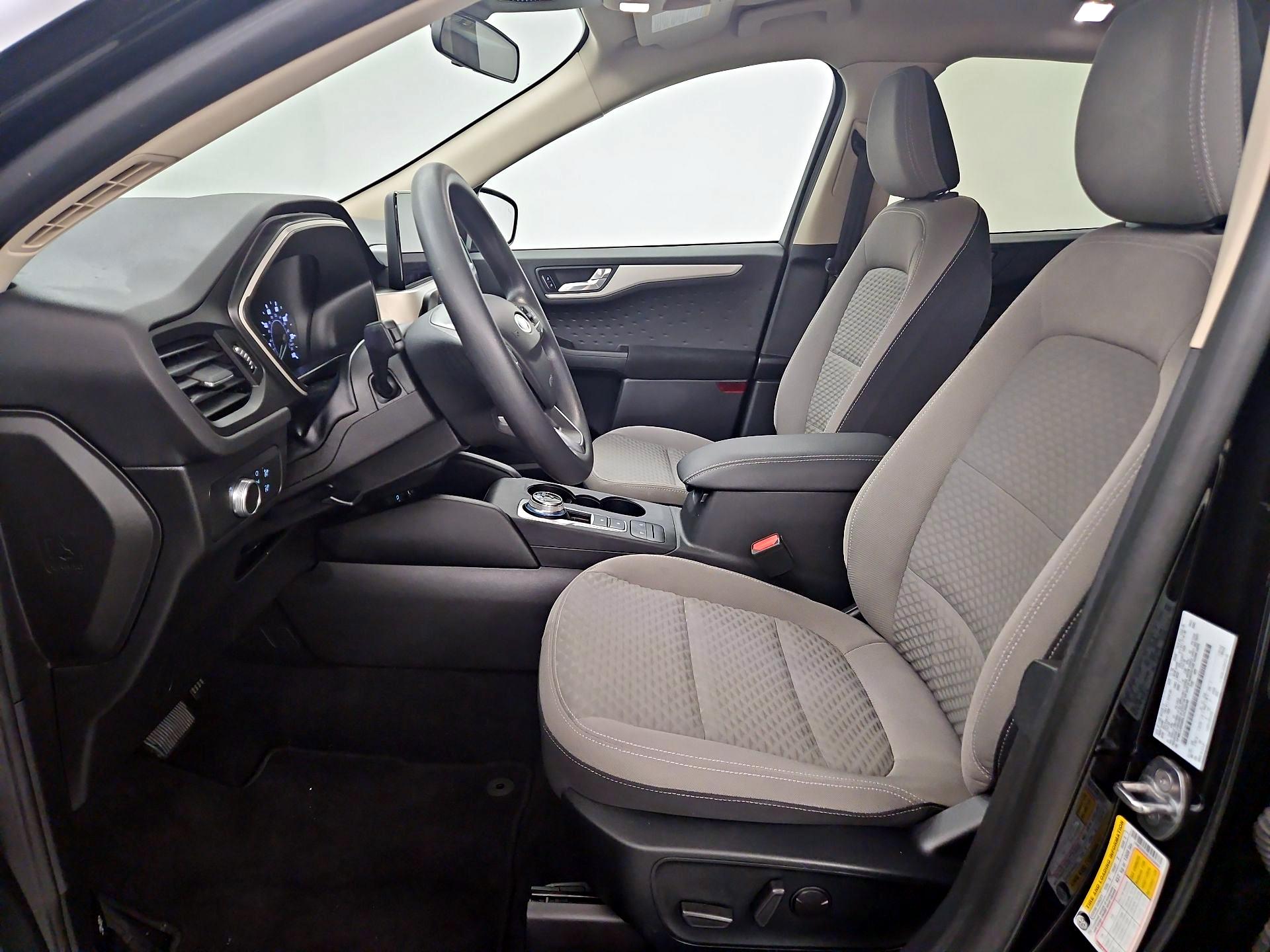 Thumbnail: 2020 Ford Escape - 11