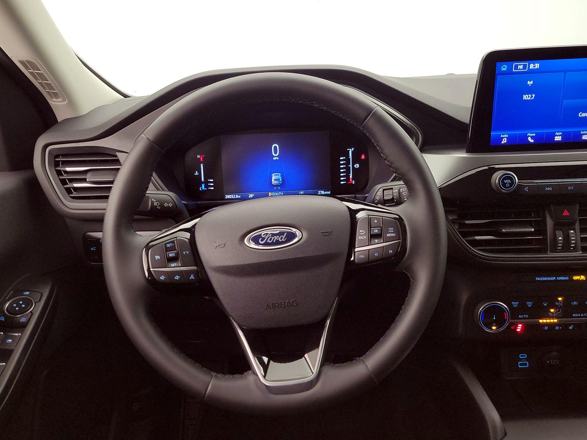 Thumbnail: 2023 Ford Escape - 10