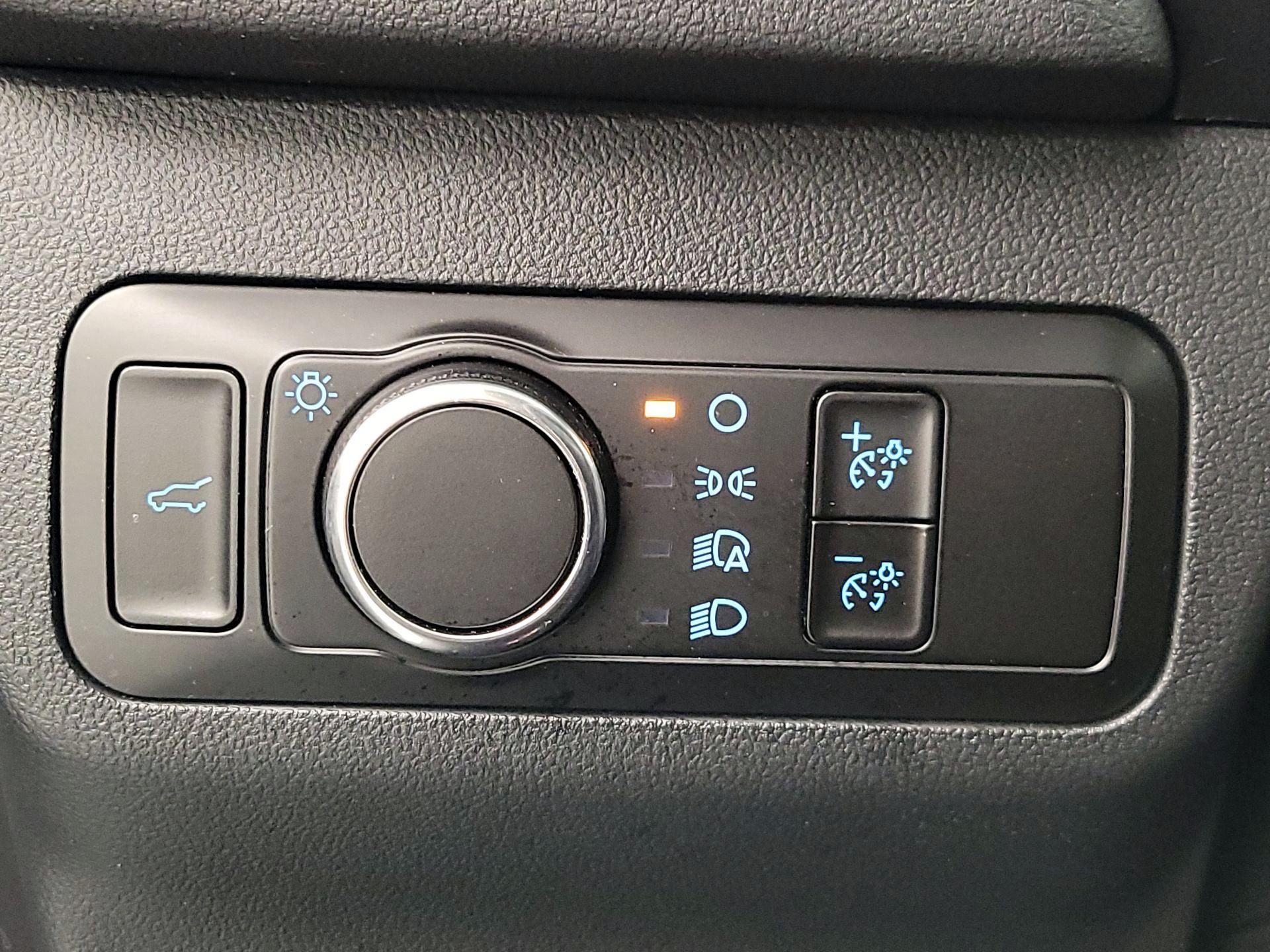 Thumbnail: 2023 Ford Escape - 13