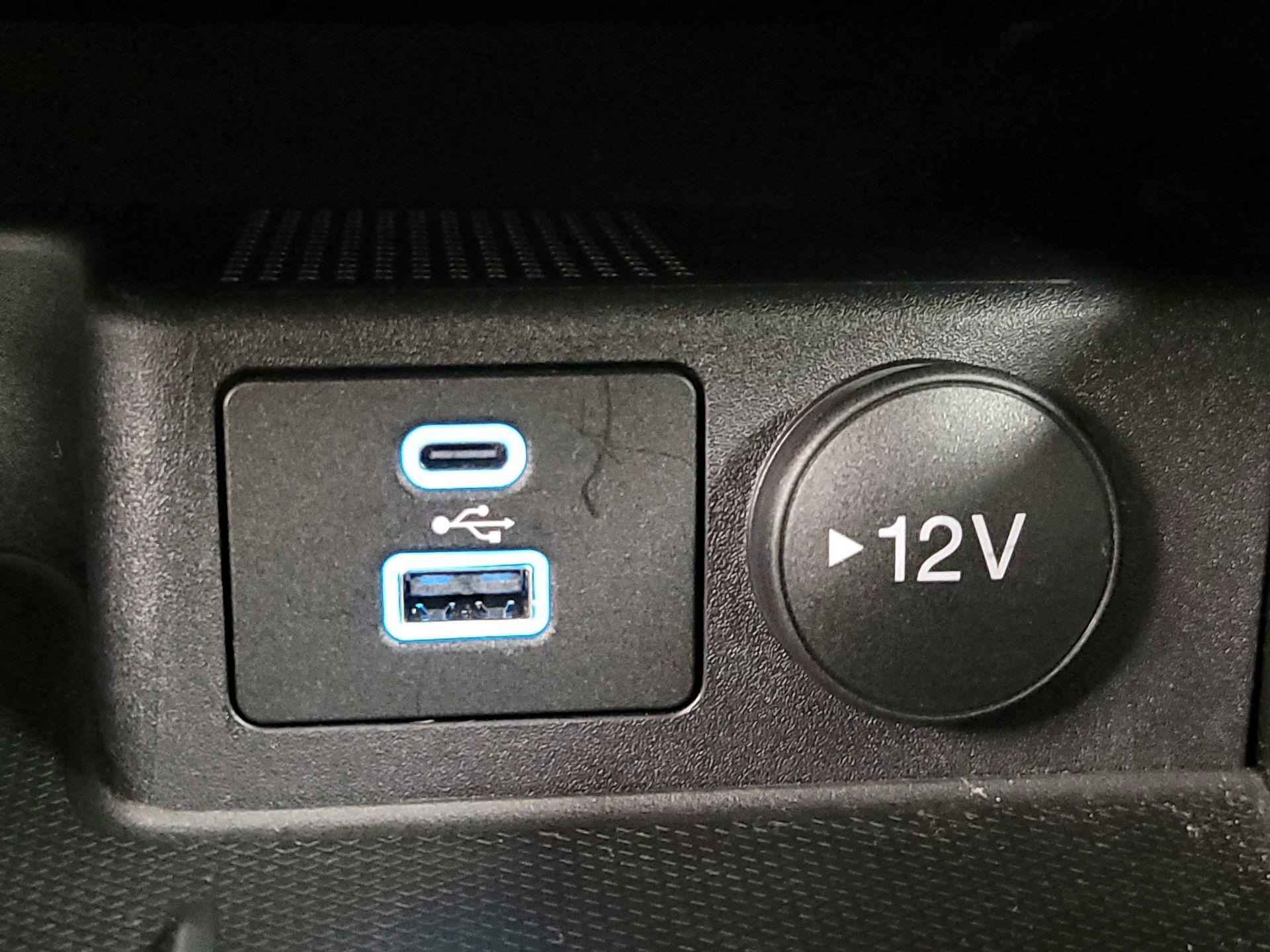 Thumbnail: 2023 Ford Escape - 18