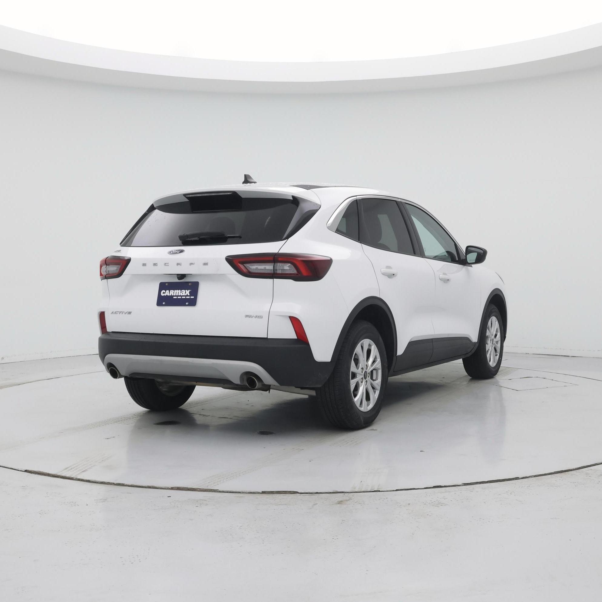 Thumbnail: 2023 Ford Escape - 8